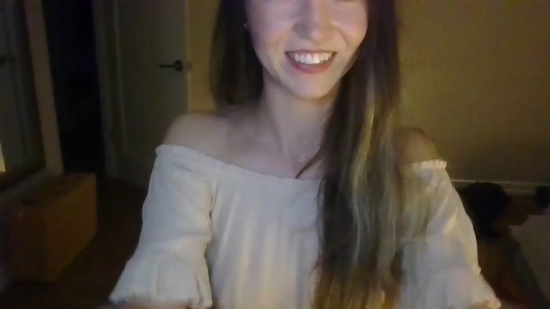 Gallery image thumbnail from TayTime's myfreecams stream on, 11/04/2023, 03:06 image 14 of 20