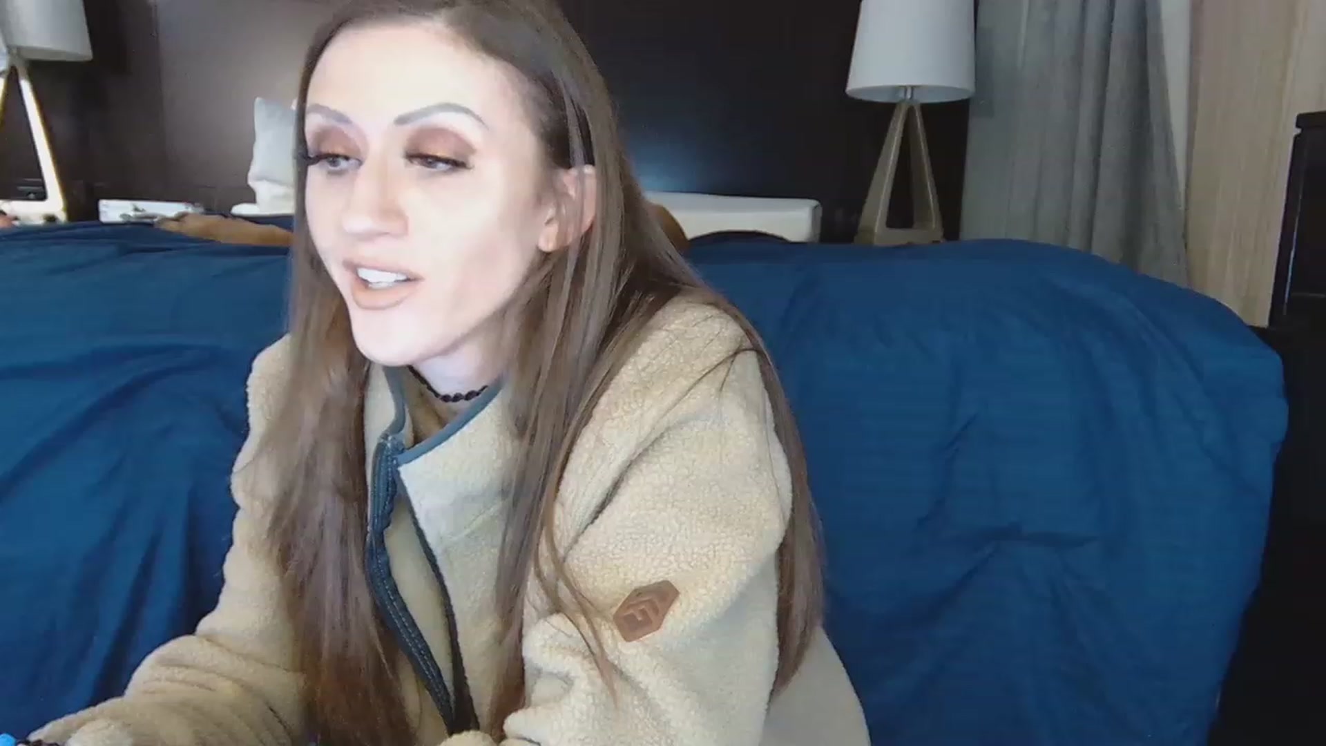 Gallery image thumbnail from Tayforce1's myfreecams stream on, 12/06/2022, 06:53 image 3 of 20