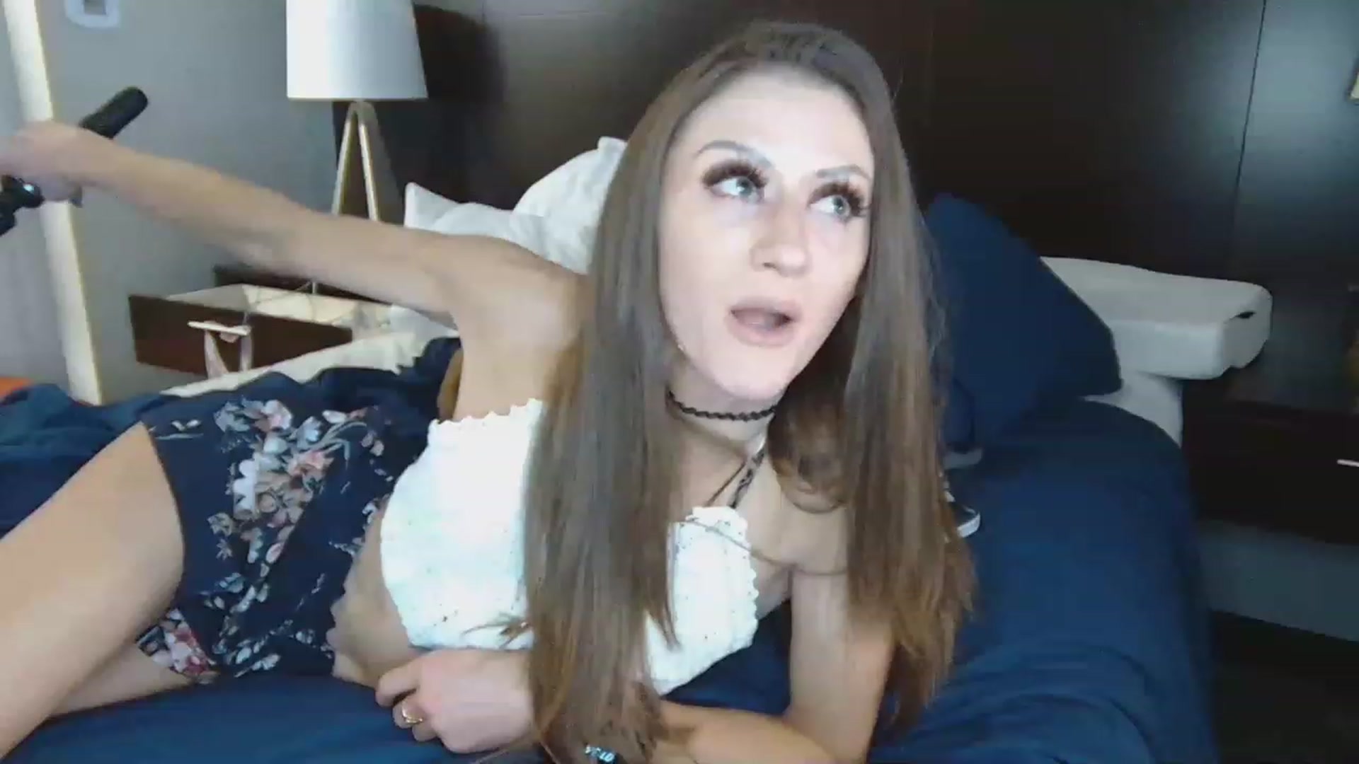 Gallery image thumbnail from Tayforce1's myfreecams stream on, 12/06/2022, 09:31 image 7 of 20
