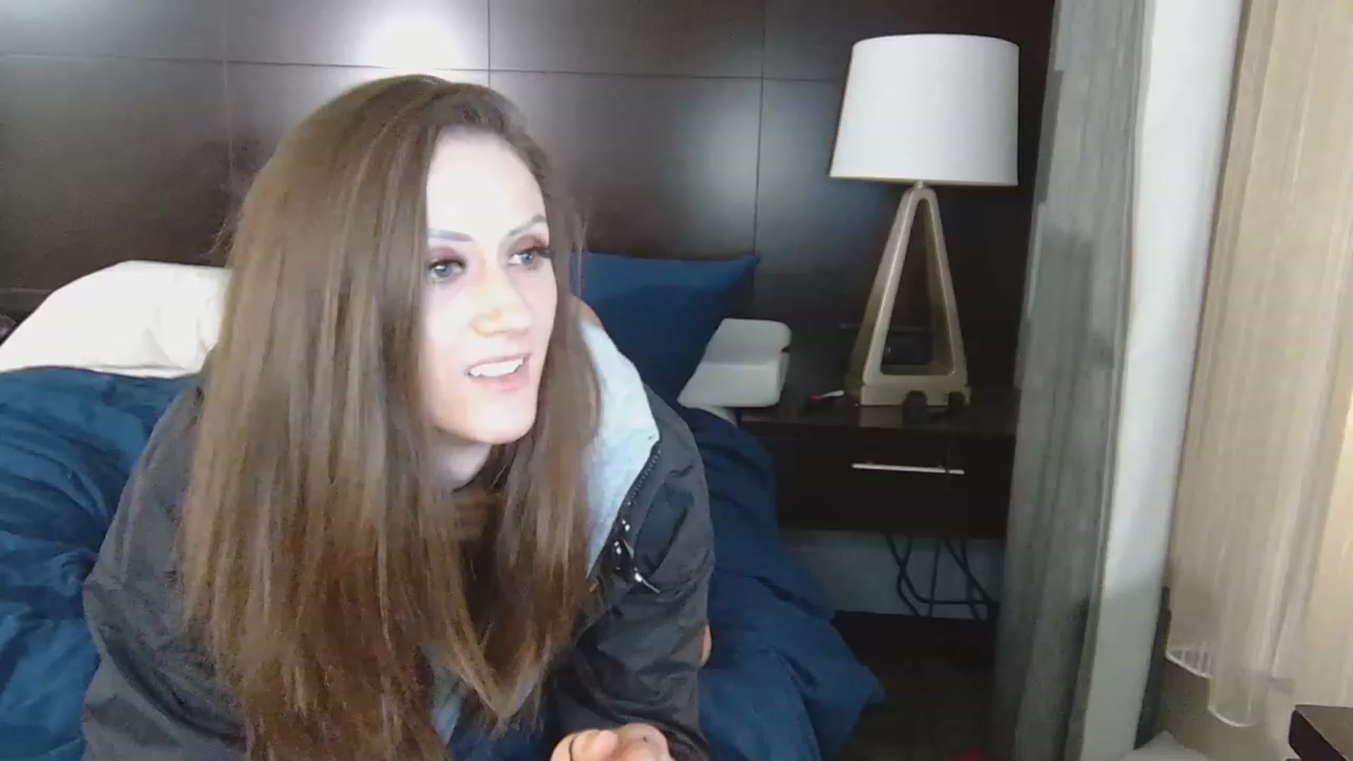 Gallery image thumbnail from Tayforce1's myfreecams stream on, 12/08/2022, 08:52 image 5 of 20