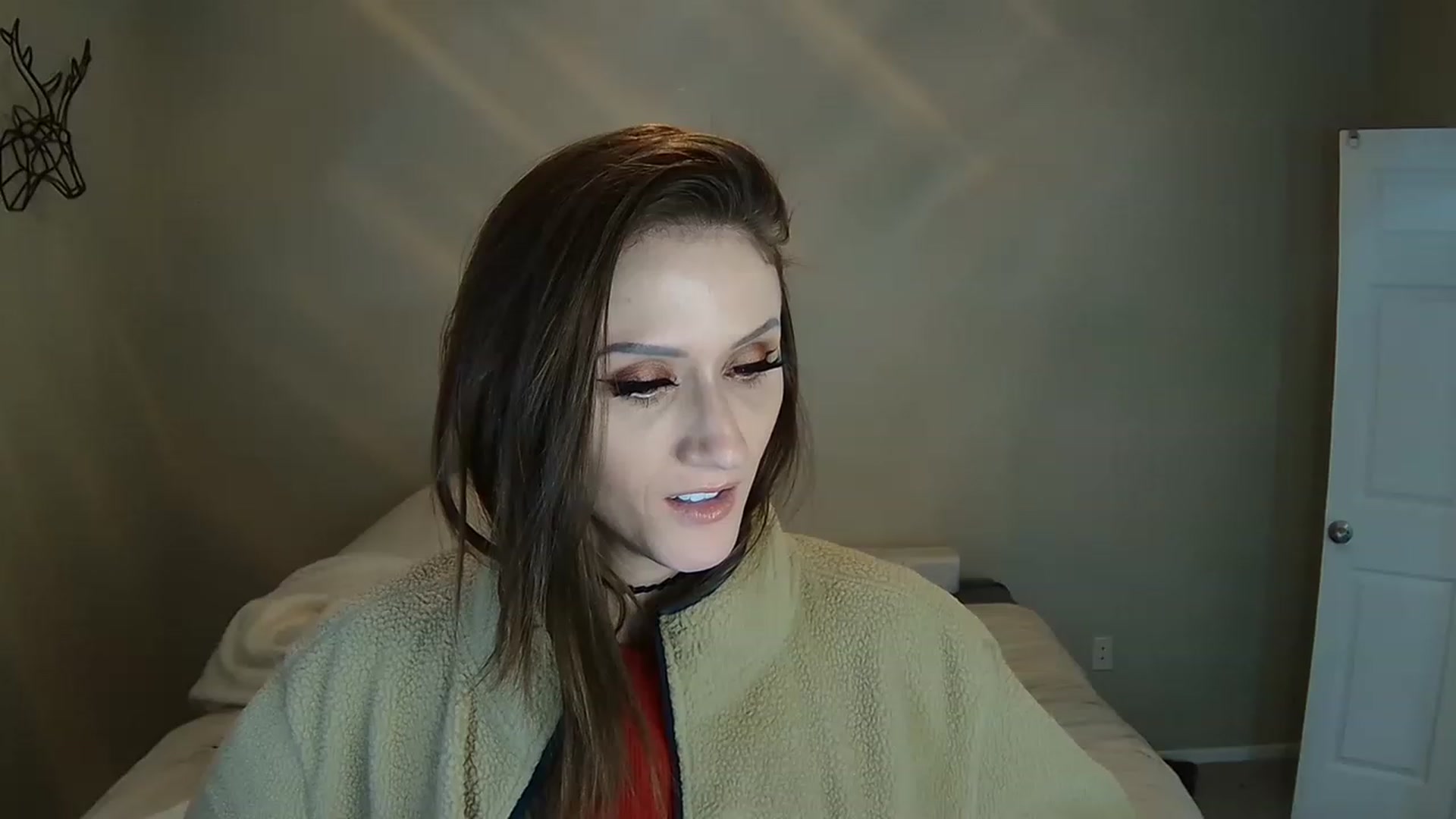Gallery image thumbnail from Tayforceone's myfreecams stream on, 02/14/2023, 08:14 image 8 of 20