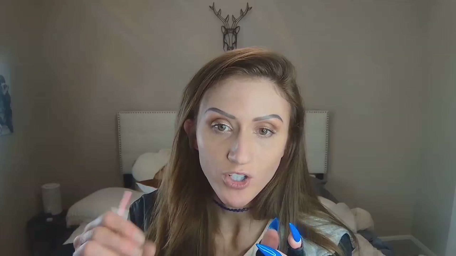 Gallery image thumbnail from Tayforceone's myfreecams stream on, 03/21/2023, 02:28 image 15 of 20