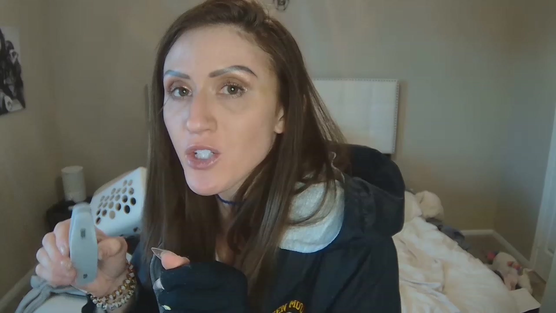Gallery image thumbnail from Tayforceone's myfreecams stream on, 03/21/2023, 02:28 image 3 of 20