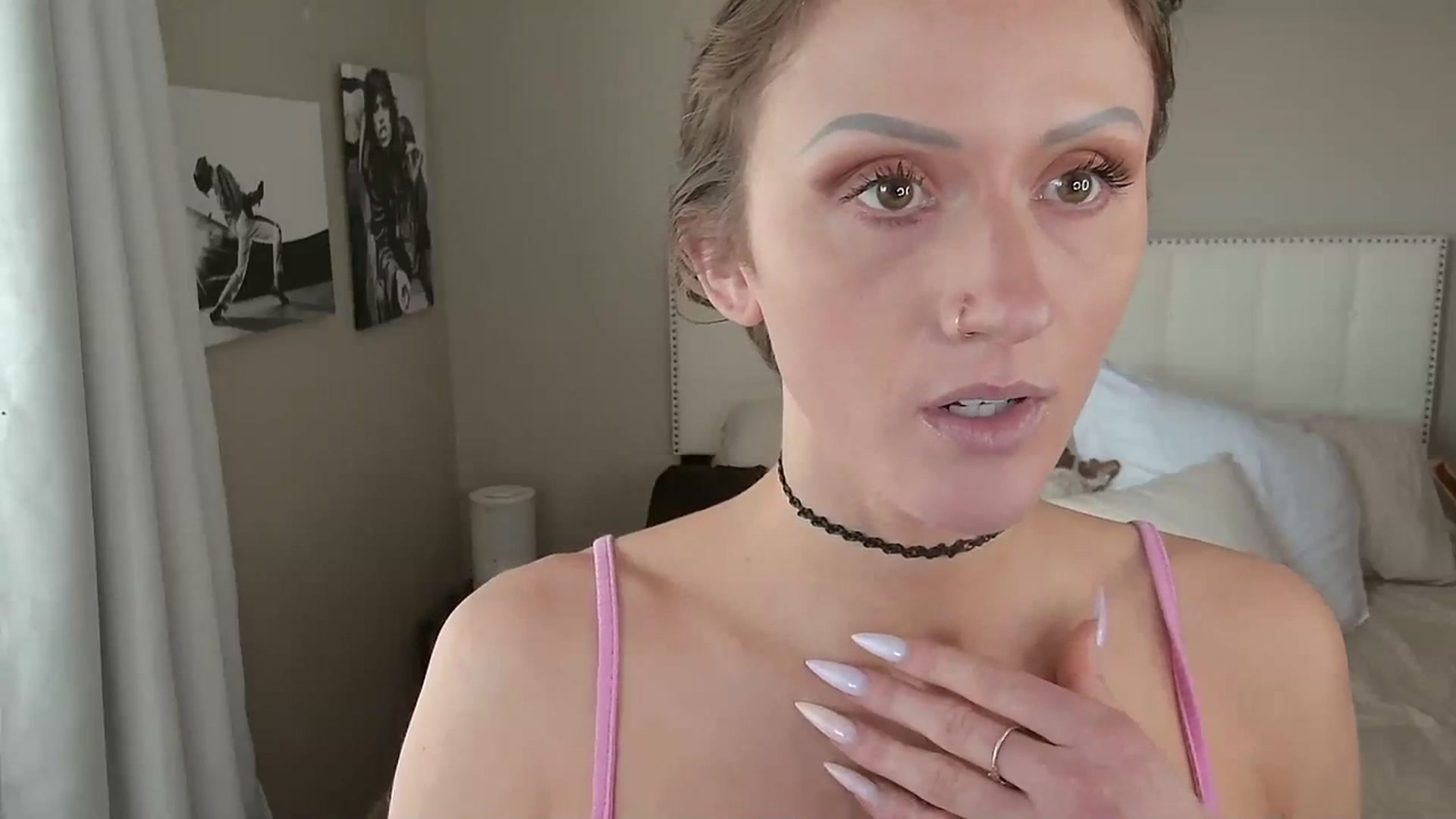 Gallery image thumbnail from Tayforceone's myfreecams stream on, 06/17/2023, 23:12 image 14 of 20