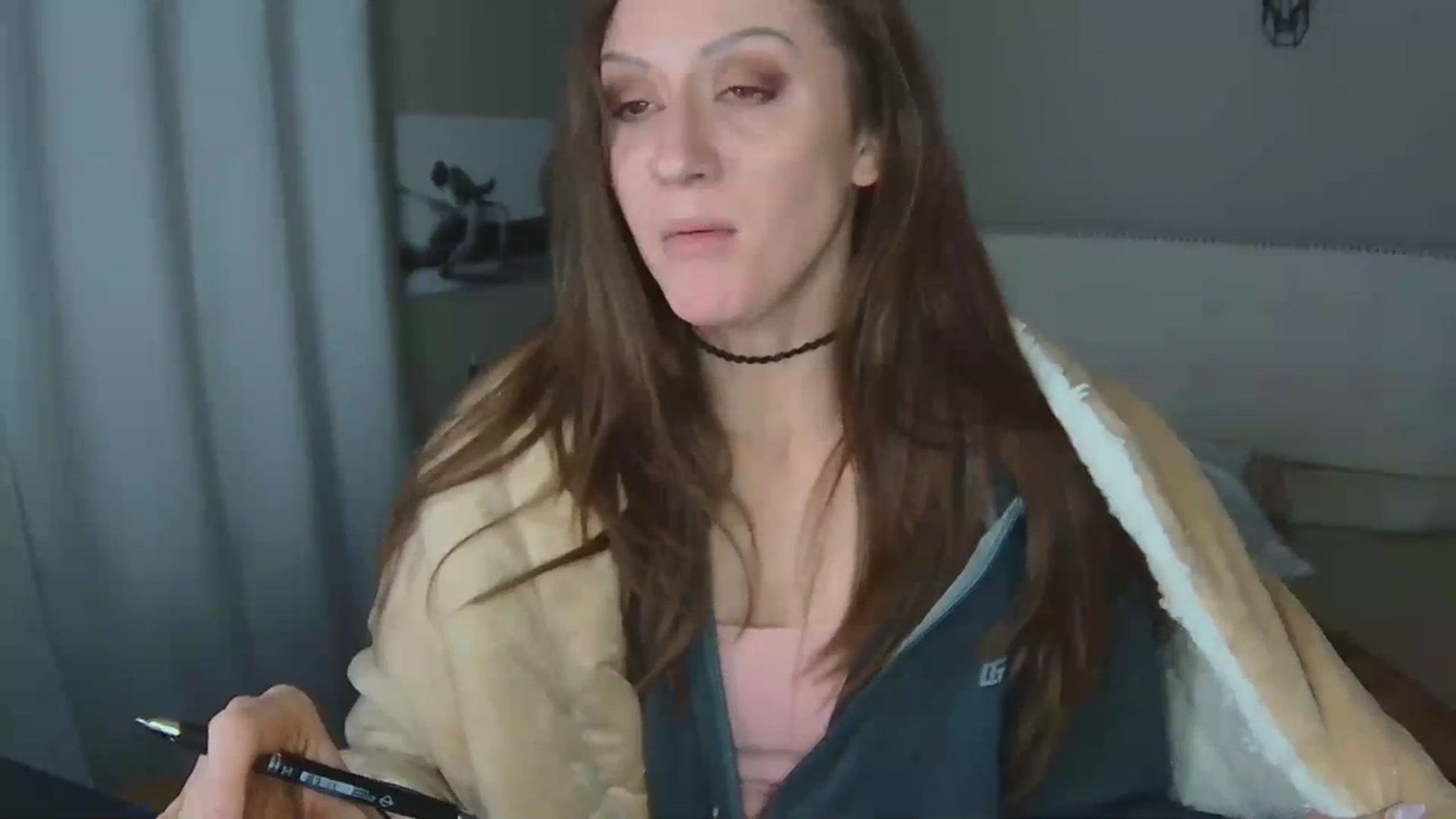 Gallery image thumbnail from Tayforceone's myfreecams stream on, 06/20/2023, 07:37 image 7 of 20