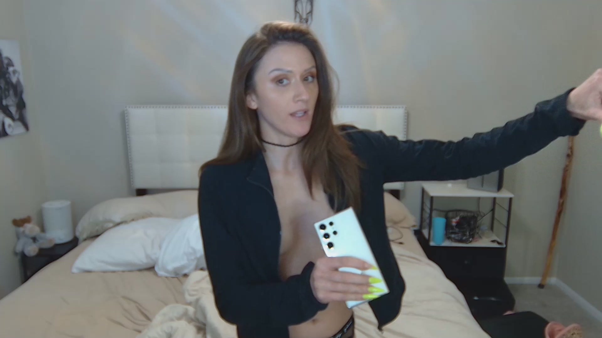 Gallery image thumbnail from Tayforceone's myfreecams stream on, 07/14/2023, 11:09 image 6 of 20