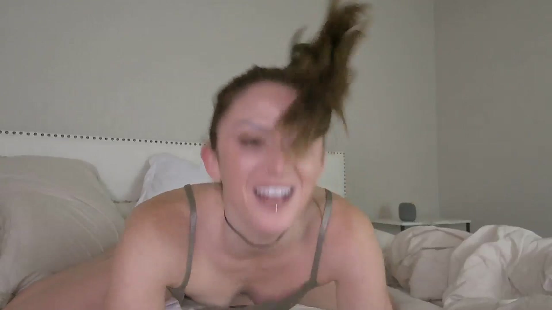 Gallery image thumbnail from Tayforceone's myfreecams stream on, 09/19/2023, 07:34 image 13 of 20