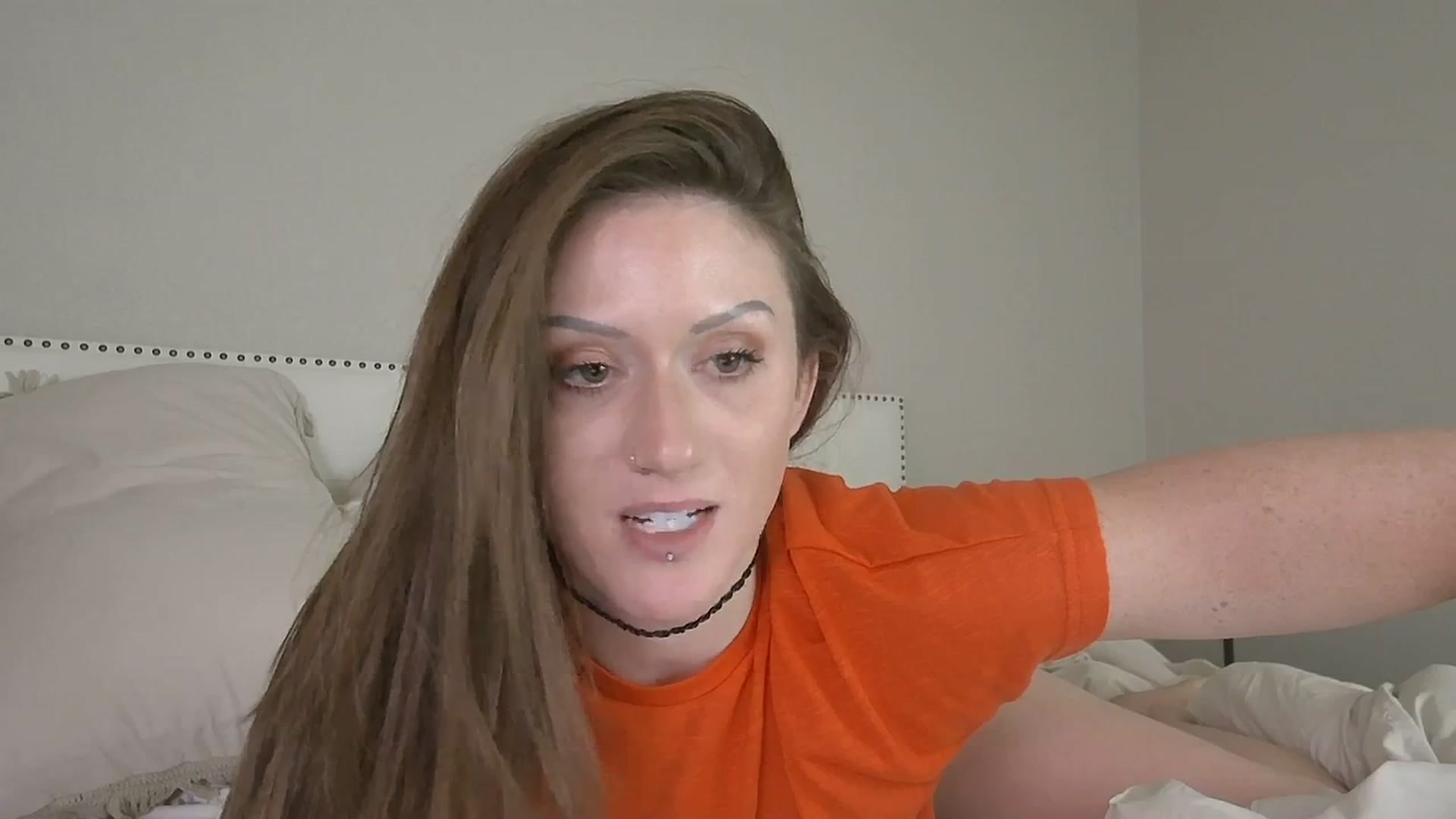 Gallery image thumbnail from Tayforceone's myfreecams stream on, 09/19/2023, 07:34 image 6 of 20