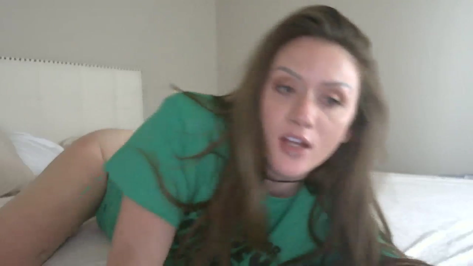 Gallery image thumbnail from Tayforceone's myfreecams stream on, 09/19/2023, 07:33 image 9 of 20