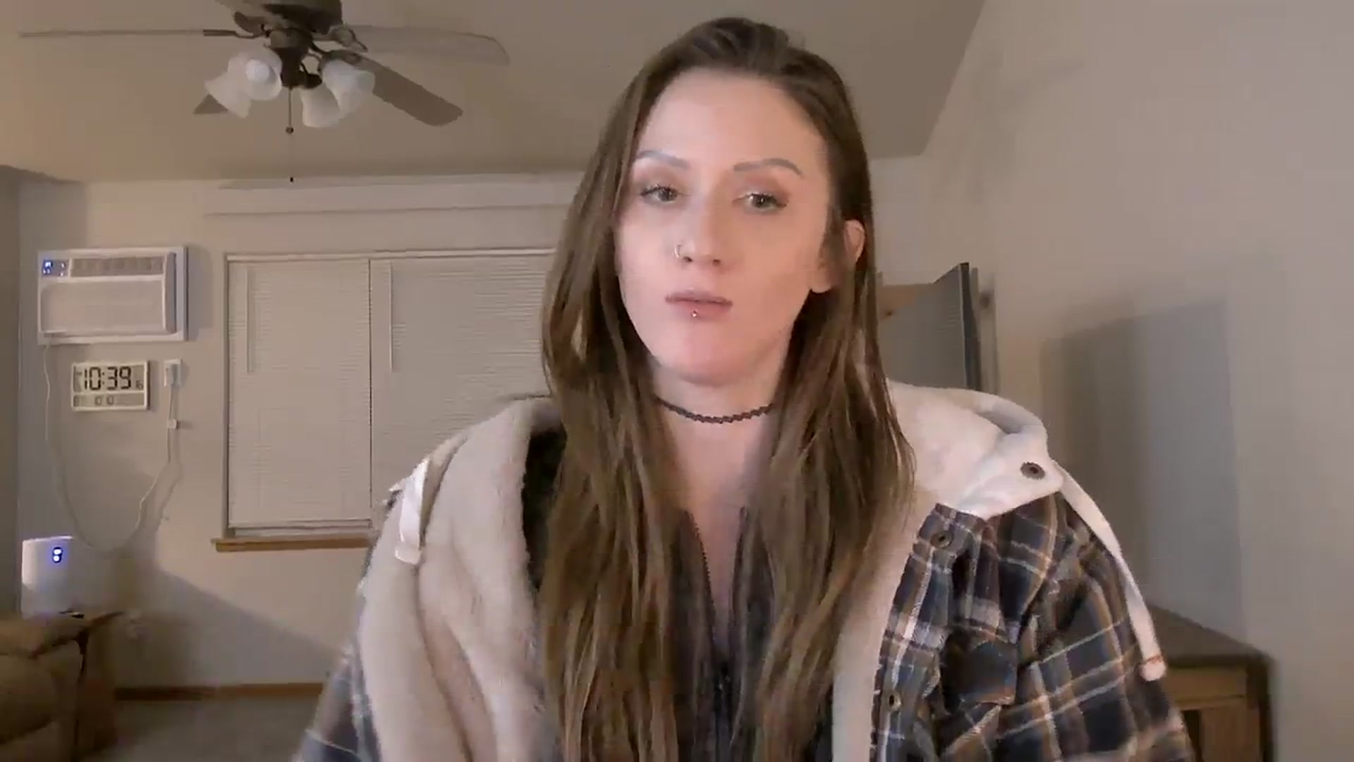 Gallery image thumbnail from Tayforceone's myfreecams stream on, 10/11/2023, 05:35 image 6 of 20