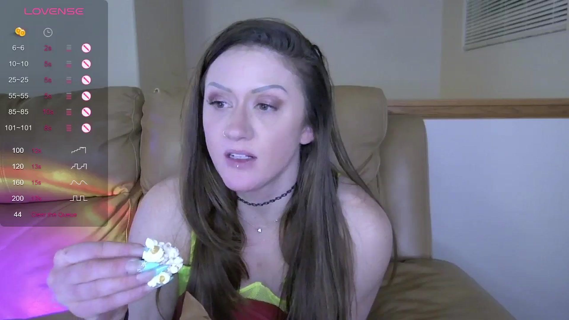 Gallery image thumbnail from Tayforceone's myfreecams stream on, 02/11/2024, 07:55 image 15 of 20