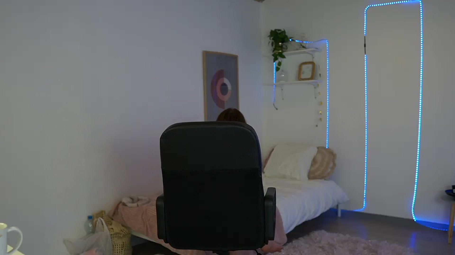 Gallery image thumbnail from Tayleee_Wood's myfreecams stream on, 10/08/2023, 09:49 image 7 of 20