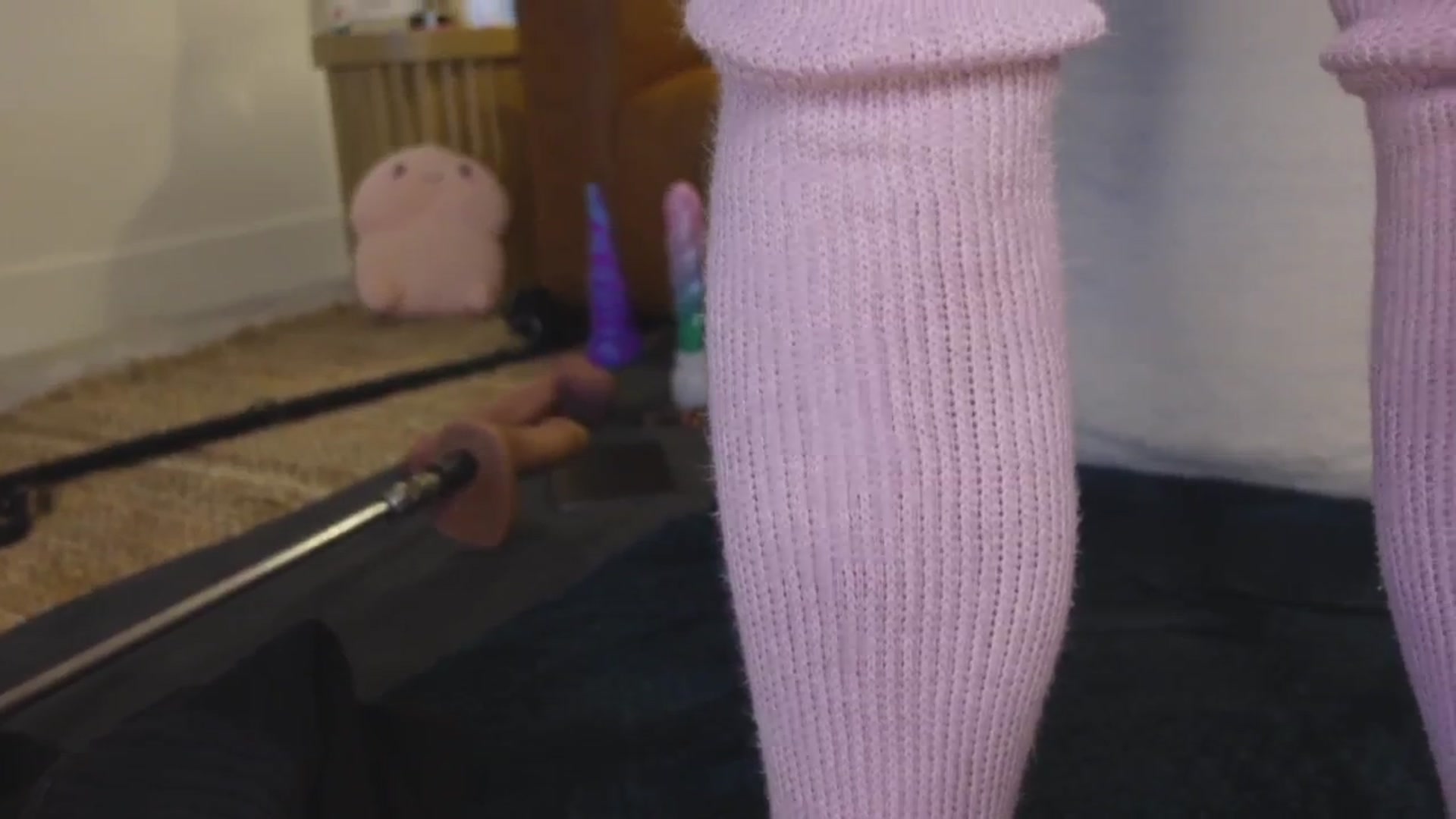 Gallery image thumbnail from TaylorLove303's myfreecams stream on, 04/25/2025, 14:42 image 6 of 20