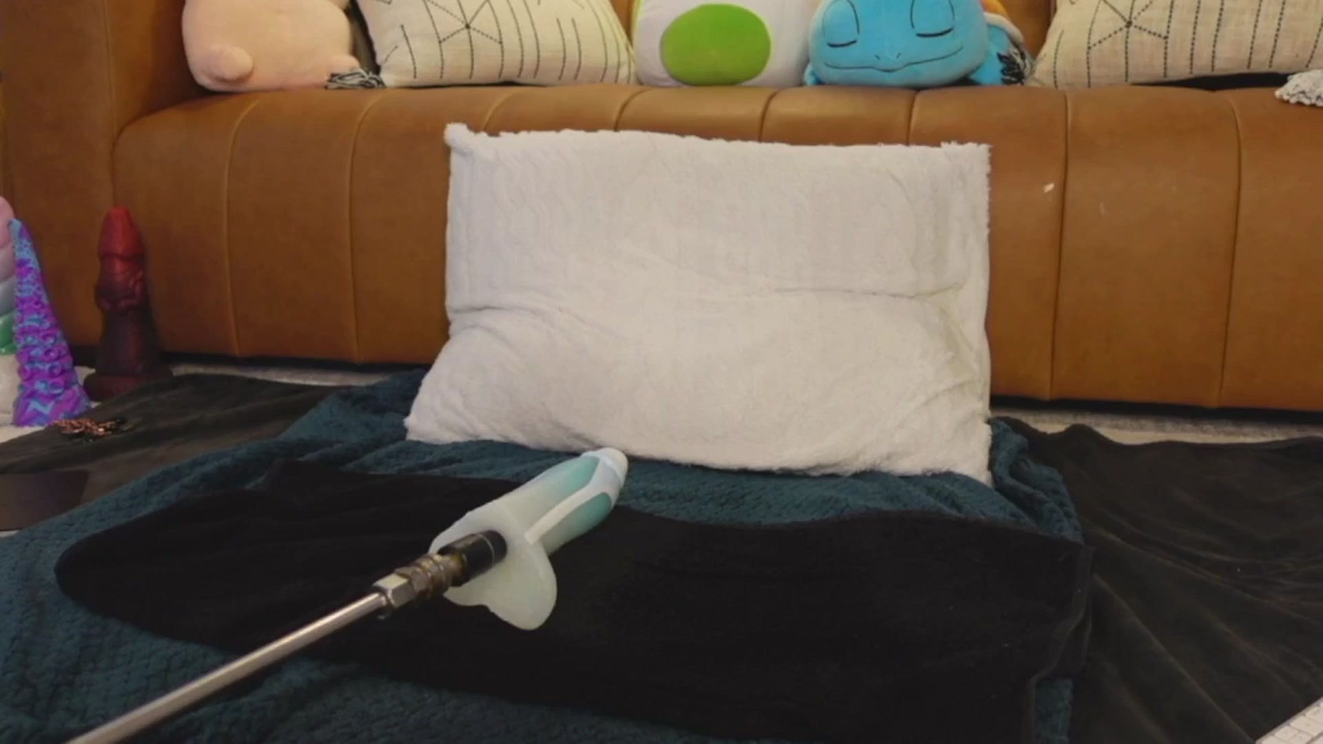 Gallery image thumbnail from TaylorLove303's myfreecams stream on, 05/06/2025, 15:23 image 16 of 20