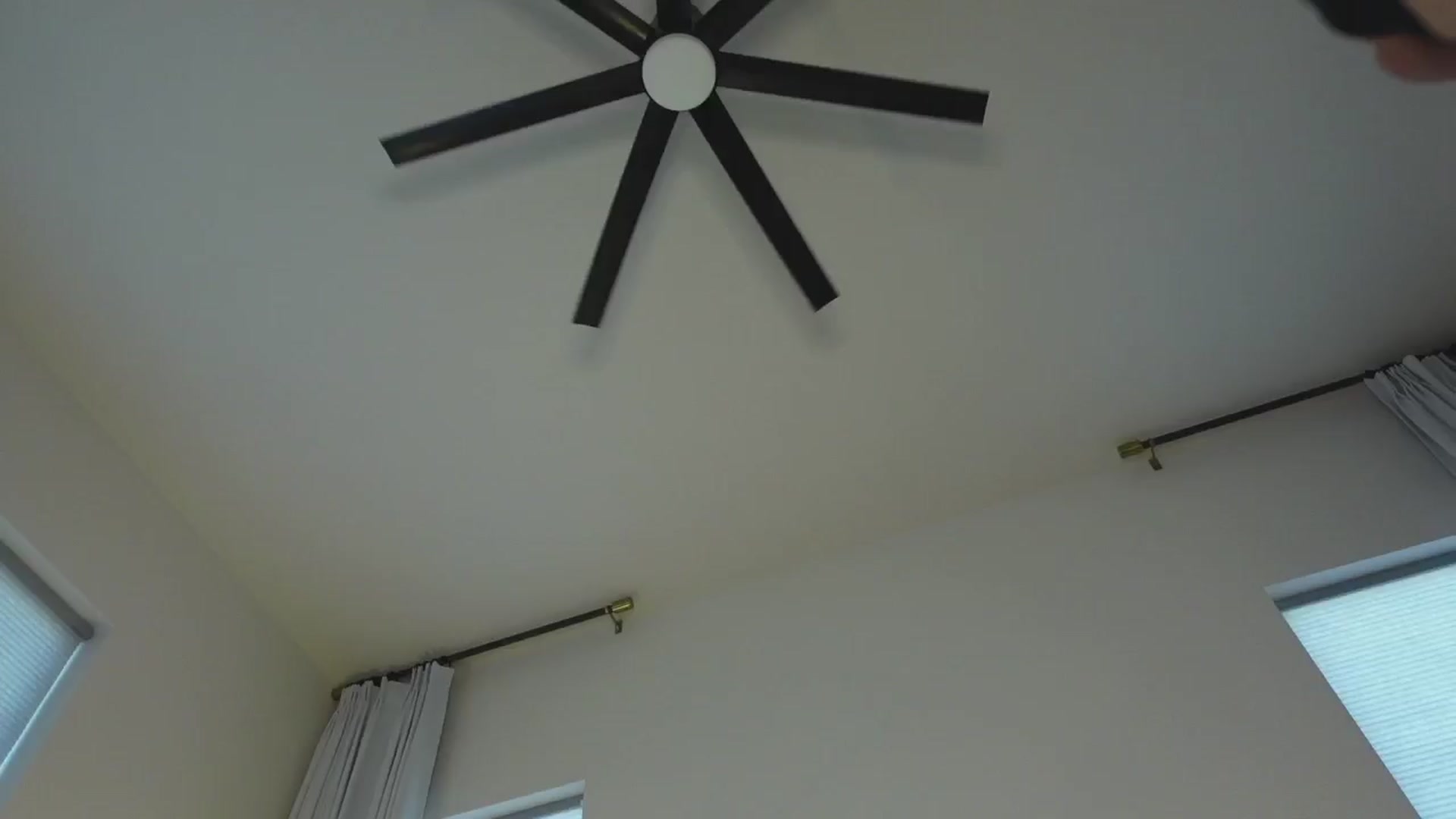Gallery image thumbnail from TaylorLove303's myfreecams stream on, 06/18/2025, 15:03 image 7 of 20