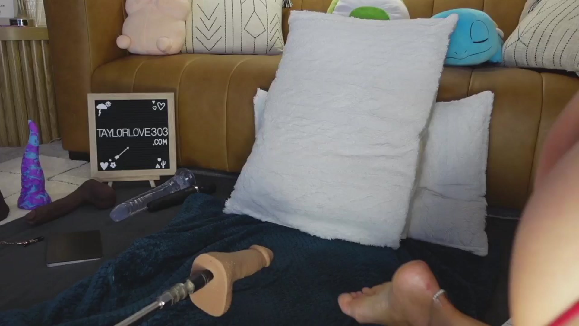 Gallery image thumbnail from TaylorLove303's myfreecams stream on, 07/01/2025, 12:38 image 16 of 20