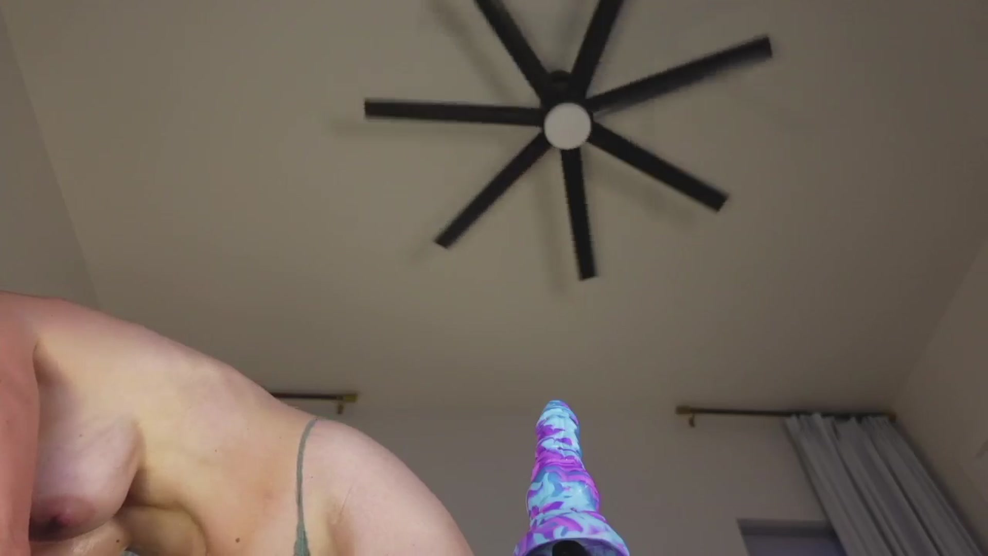 Gallery image thumbnail from TaylorLove303's myfreecams stream on, 07/26/2025, 14:30 image 7 of 20