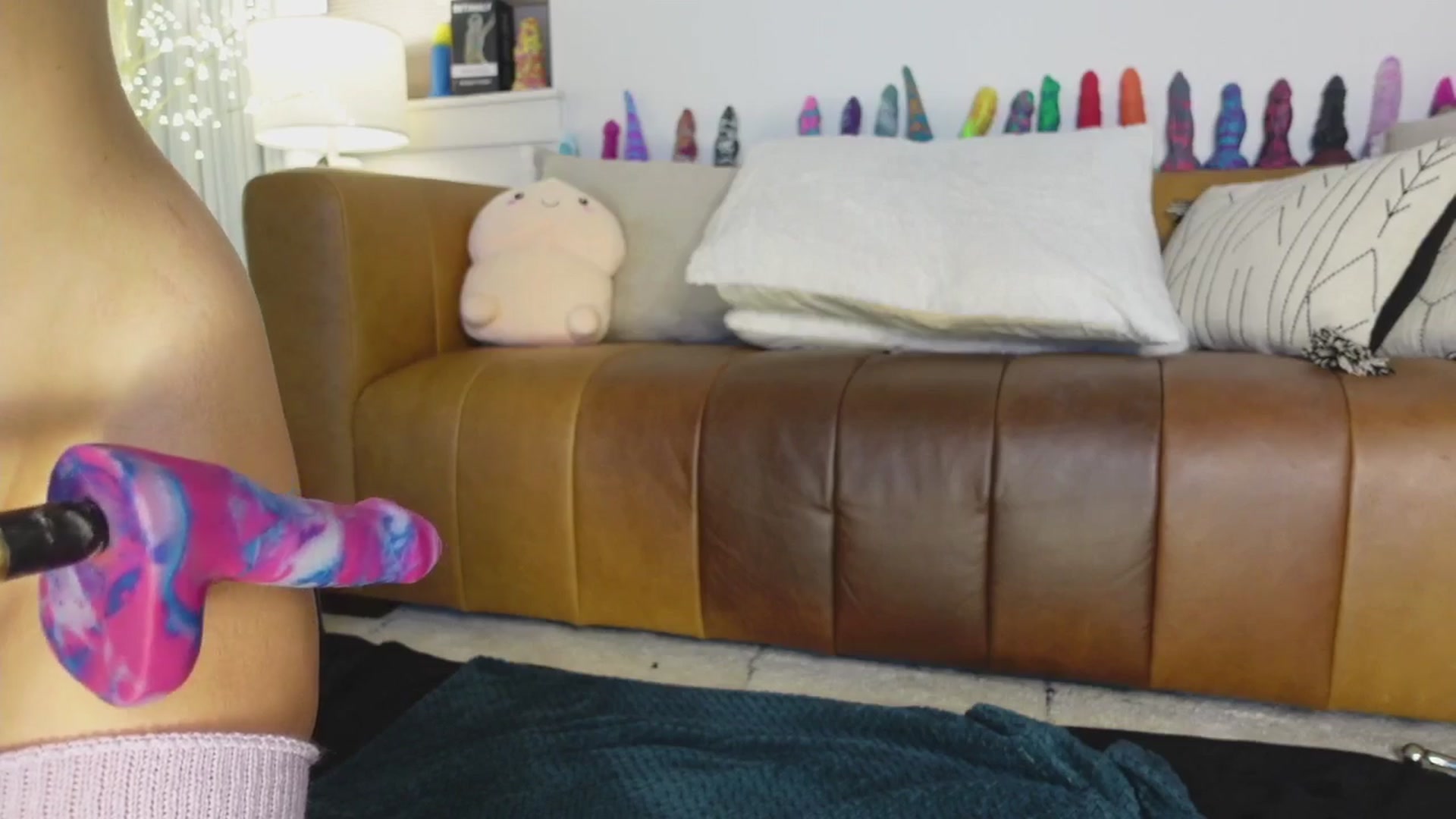 Gallery image thumbnail from TaylorLove303's myfreecams stream on, 03/15/2026, 13:39 image 7 of 20