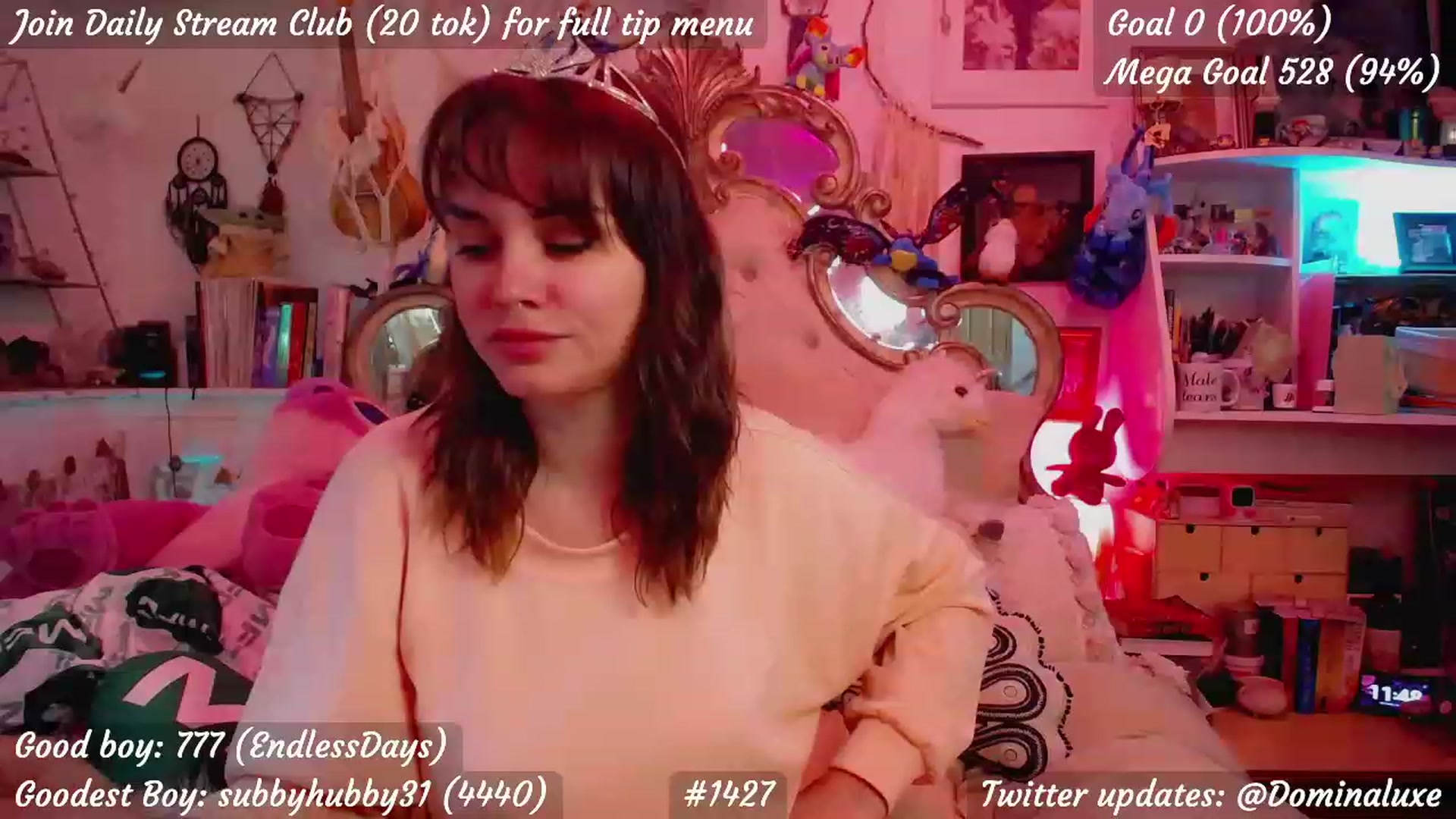 Gallery image thumbnail from TaylorVaughan's myfreecams stream on, 04/15/2023, 20:41 image 6 of 20