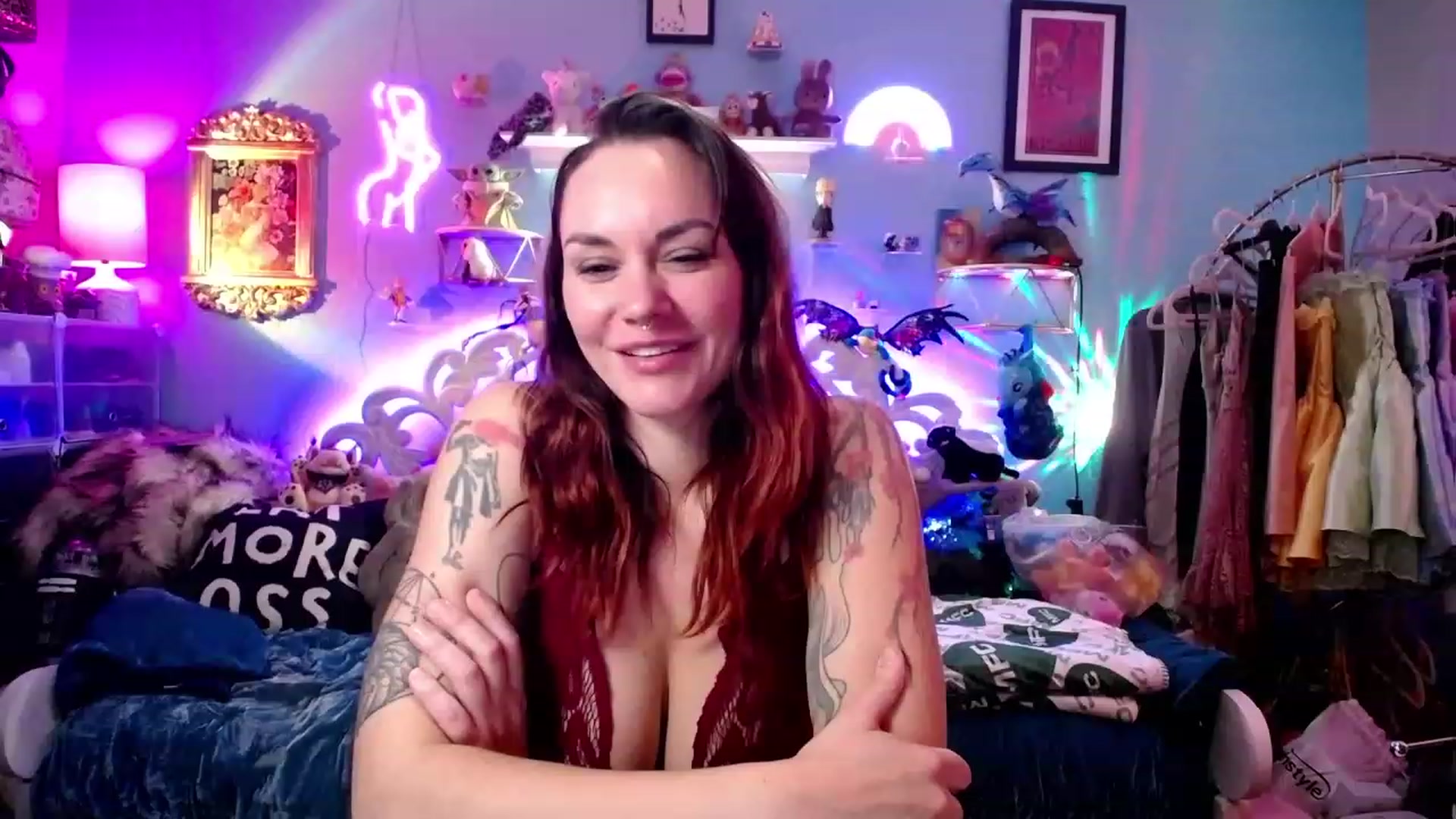 Gallery image thumbnail from TaylorVaughan's myfreecams stream on, 09/23/2023, 19:54 image 18 of 20