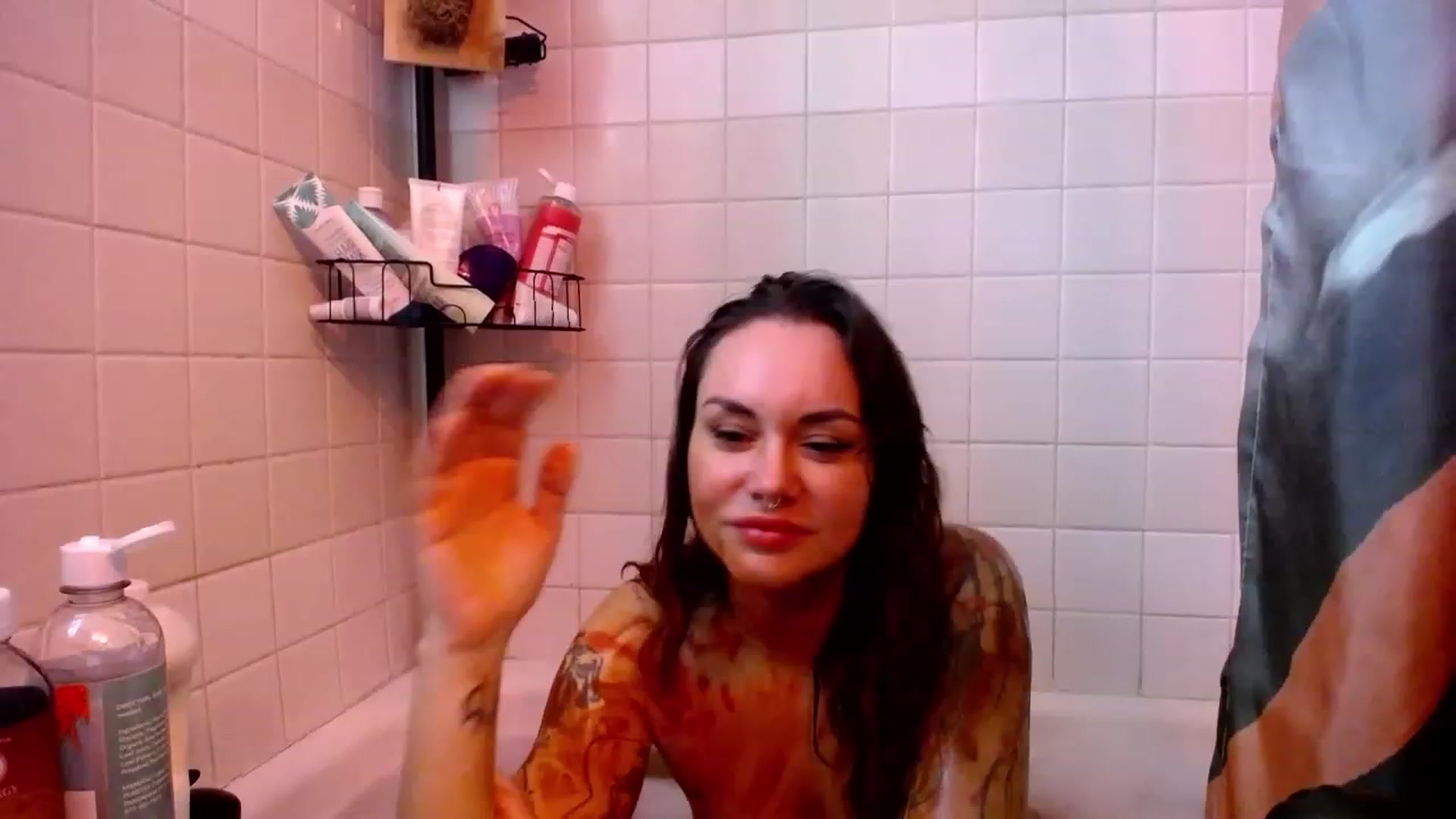 Gallery image thumbnail from TaylorVaughan's myfreecams stream on, 09/30/2023, 18:08 image 7 of 20