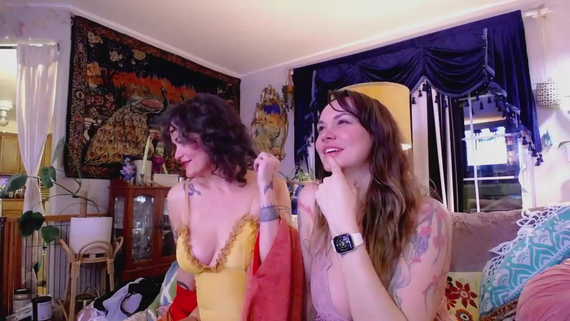 Gallery image thumbnail from TaylorVaughan's myfreecams stream on, 01/12/2024, 05:02 image 16 of 20