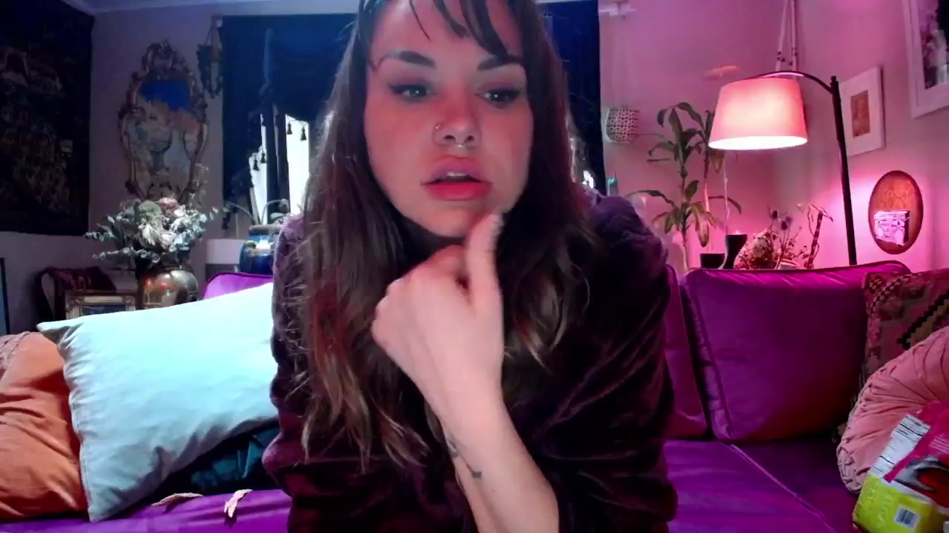 Gallery image thumbnail from TaylorVaughan's myfreecams stream on, 01/29/2024, 21:30 image 20 of 20