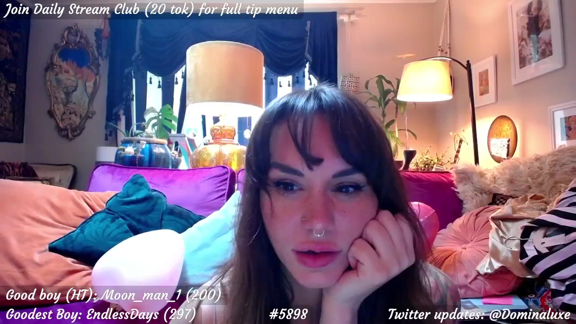 Gallery image thumbnail from TaylorVaughan's myfreecams stream on, 02/14/2024, 20:43 image 20 of 20