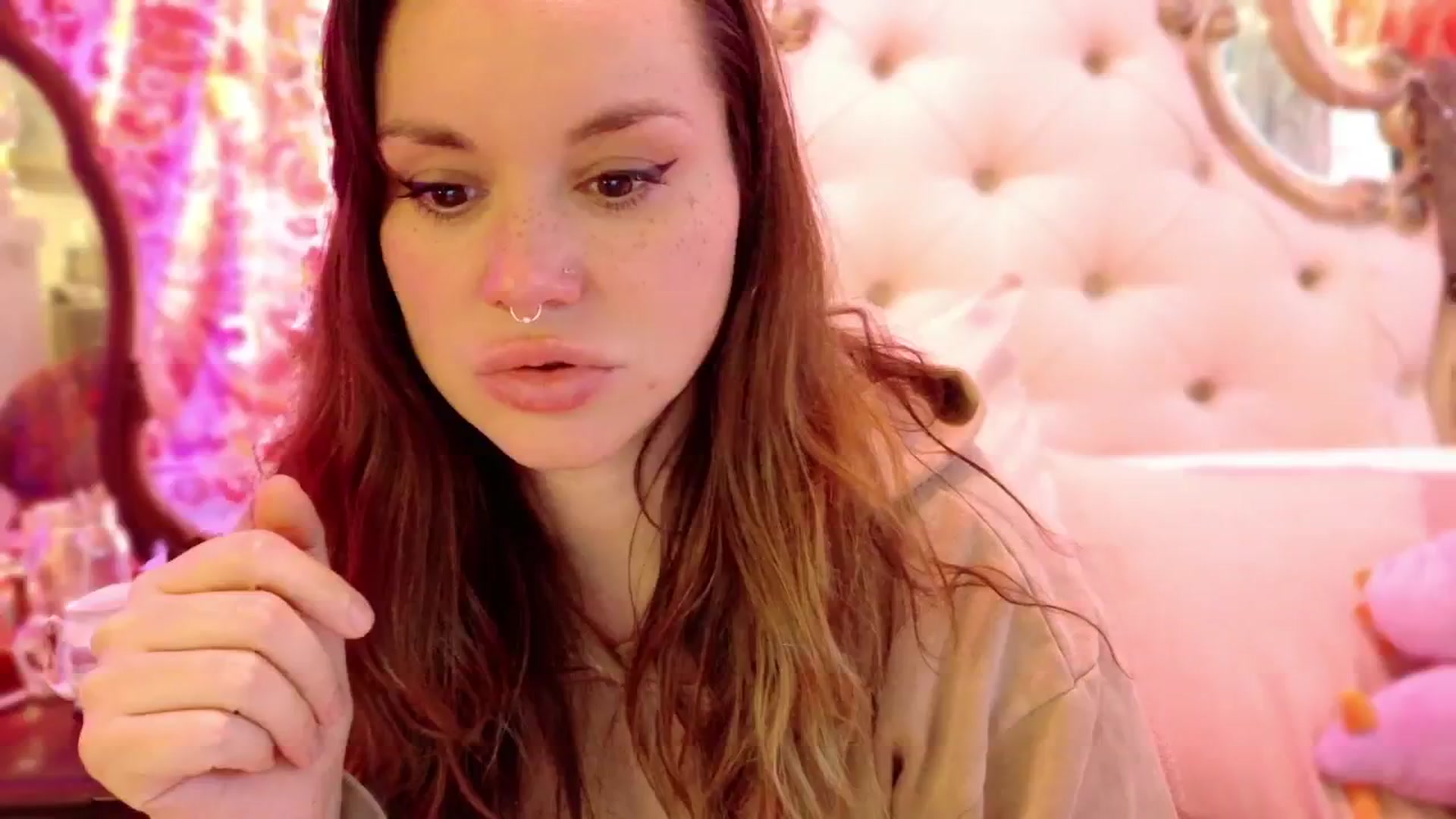 Gallery image thumbnail from TaylorVaughan's myfreecams stream on, 10/02/2024, 19:32 image 4 of 20