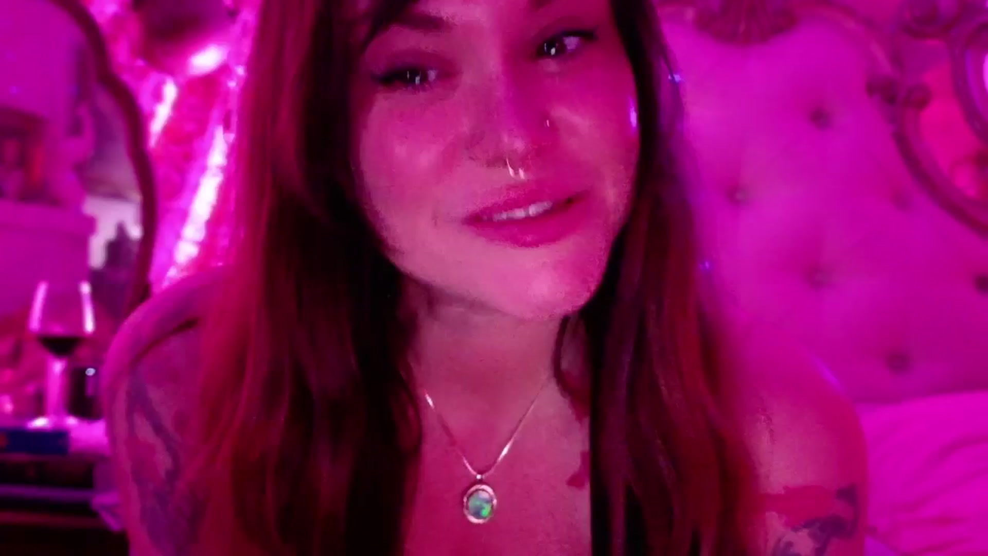 Gallery image thumbnail from TaylorVaughan's myfreecams stream on, 03/17/2025, 03:42 image 7 of 20