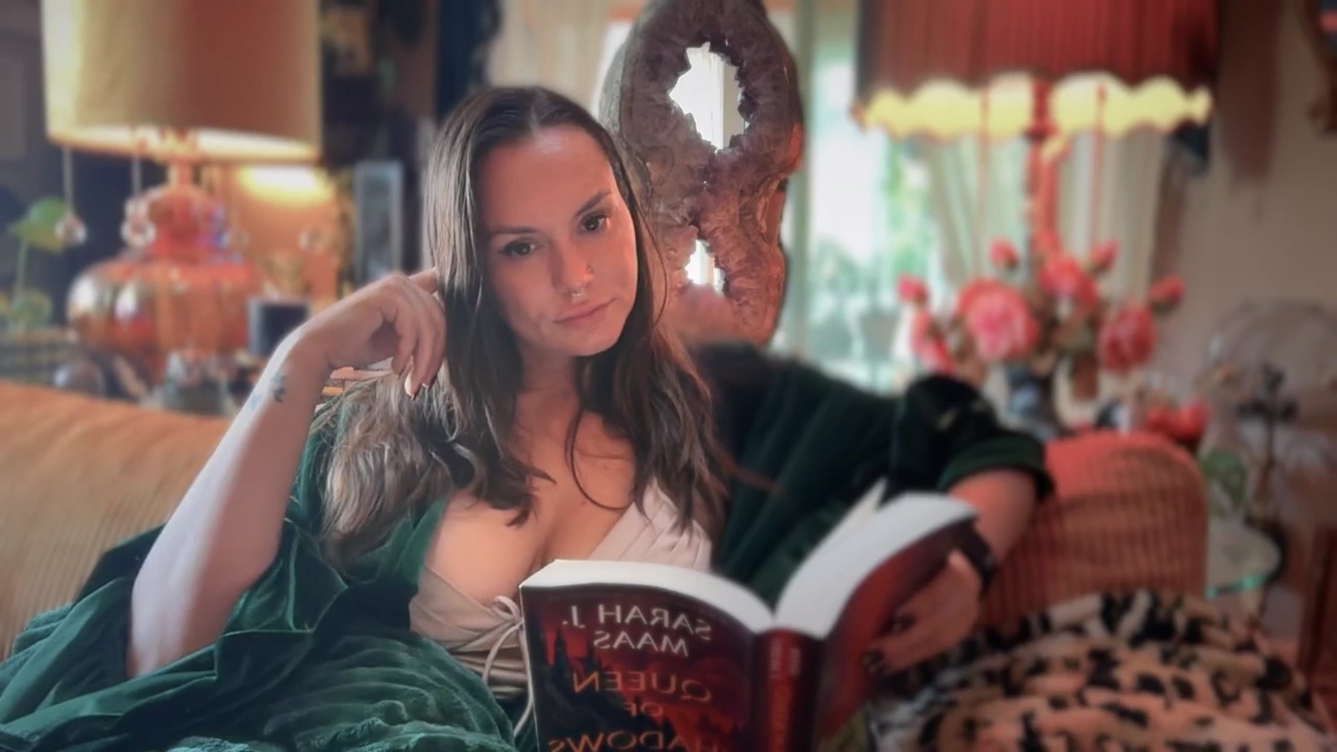 Gallery image thumbnail from TaylorVaughan's myfreecams stream on, 11/09/2025, 20:09 image 12 of 20