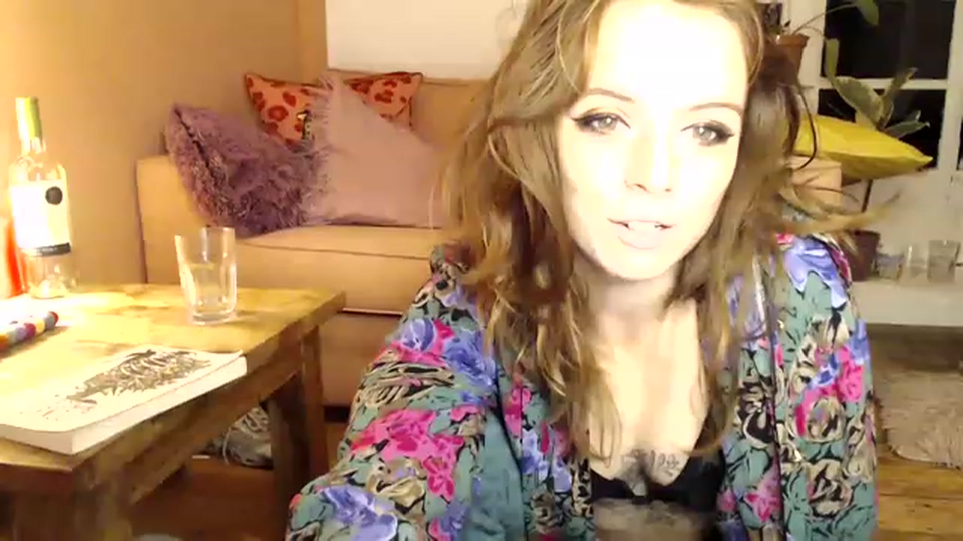 Gallery image thumbnail from Taylor_tinker's myfreecams stream on, 11/22/2022, 21:34 image 13 of 20