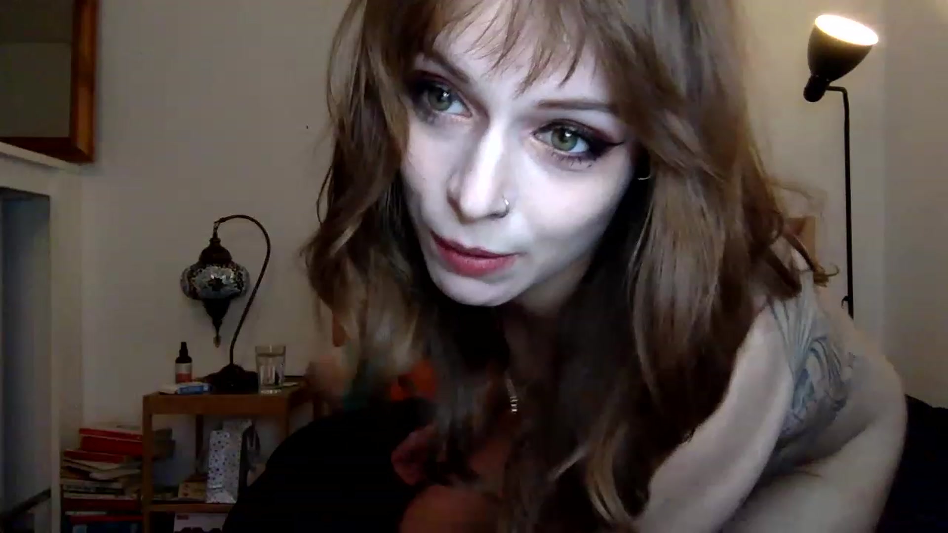 Gallery image thumbnail from Taylor_tinker's myfreecams stream on, 02/07/2023, 22:20 image 17 of 20
