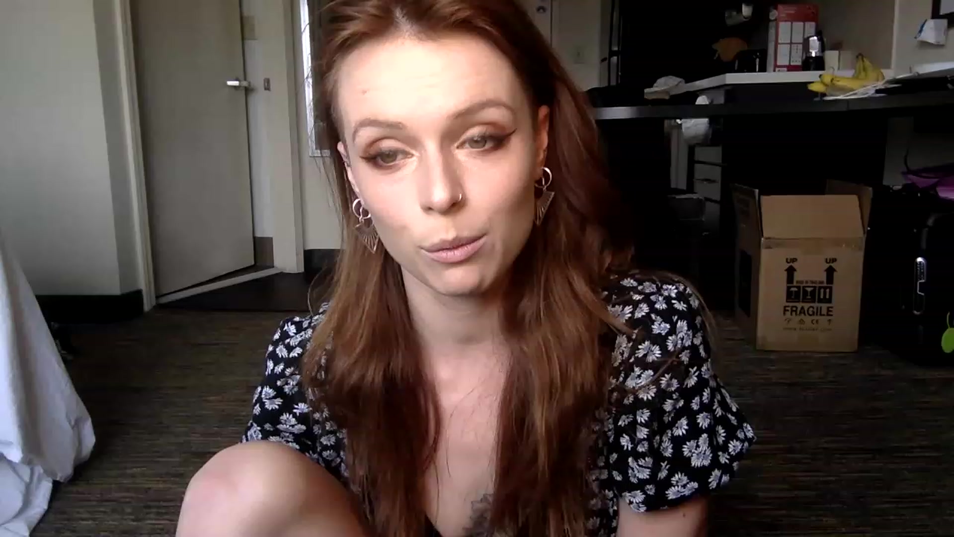 Gallery image thumbnail from Taylor_tinker's myfreecams stream on, 05/10/2023, 21:32 image 18 of 20