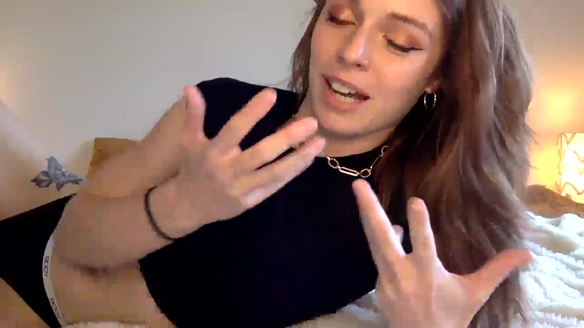 Gallery image thumbnail from Taylor_tinker's myfreecams stream on, 08/05/2024, 01:47 image 7 of 20