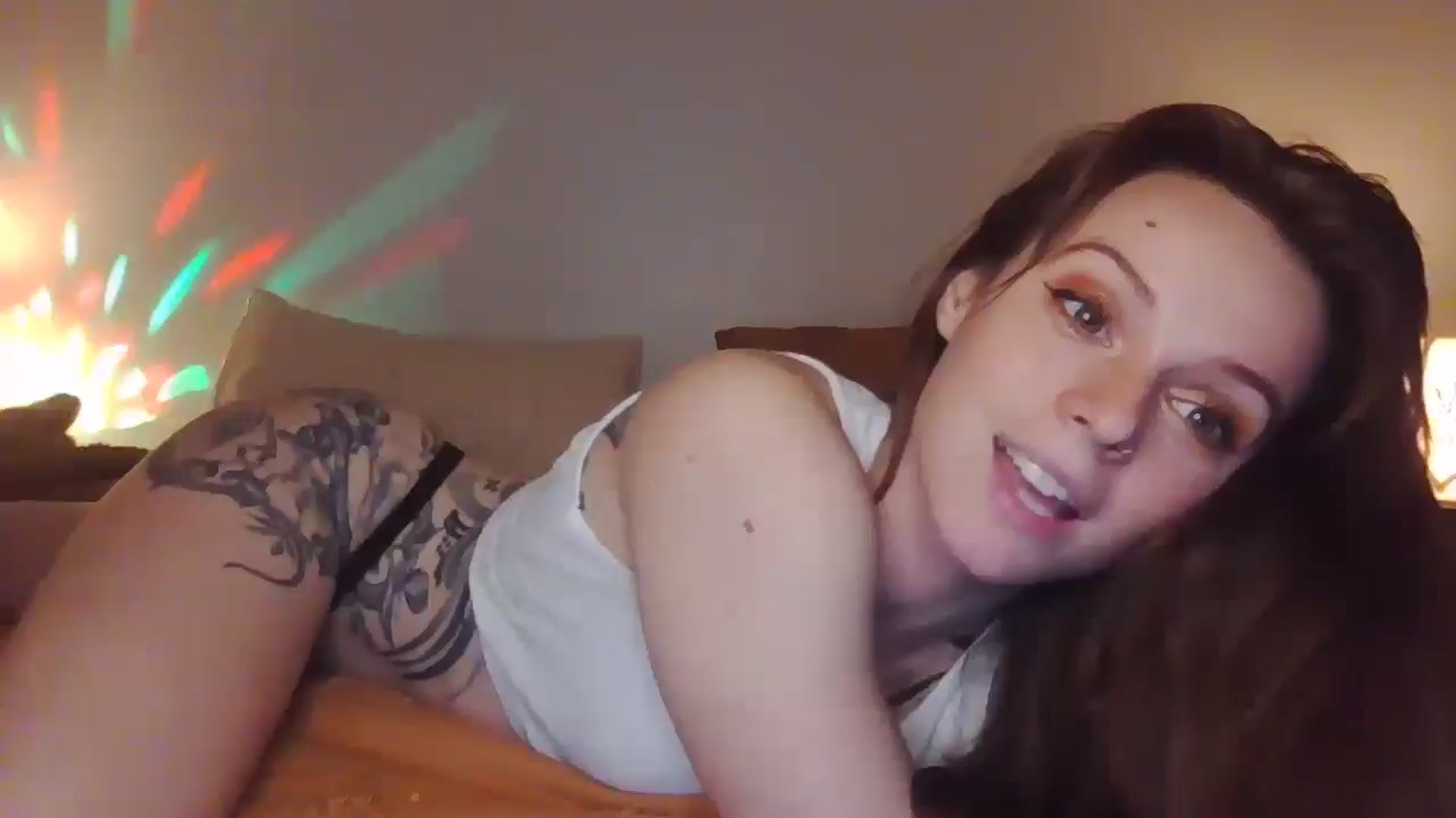 Gallery image thumbnail from Taylor_tinker's myfreecams stream on, 10/14/2024, 03:33 image 1 of 20