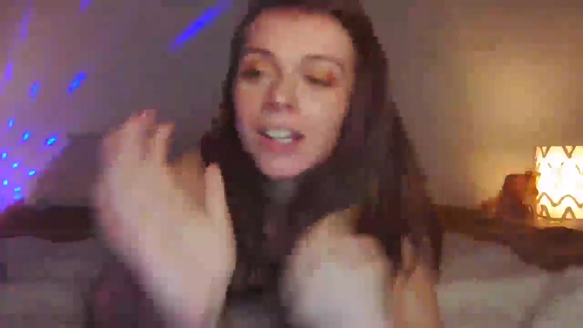 Gallery image thumbnail from Taylor_tinker's myfreecams stream on, 10/21/2024, 05:31 image 18 of 20