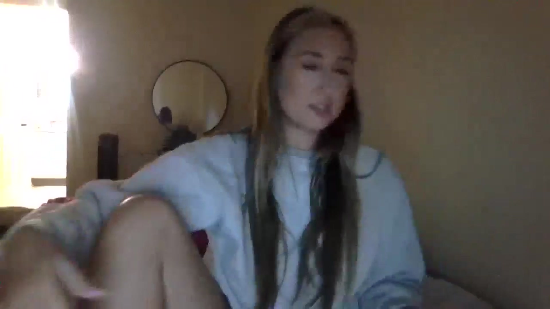 Gallery image thumbnail from Taylorgirl19's myfreecams stream on, 10/03/2024, 02:20 image 18 of 20