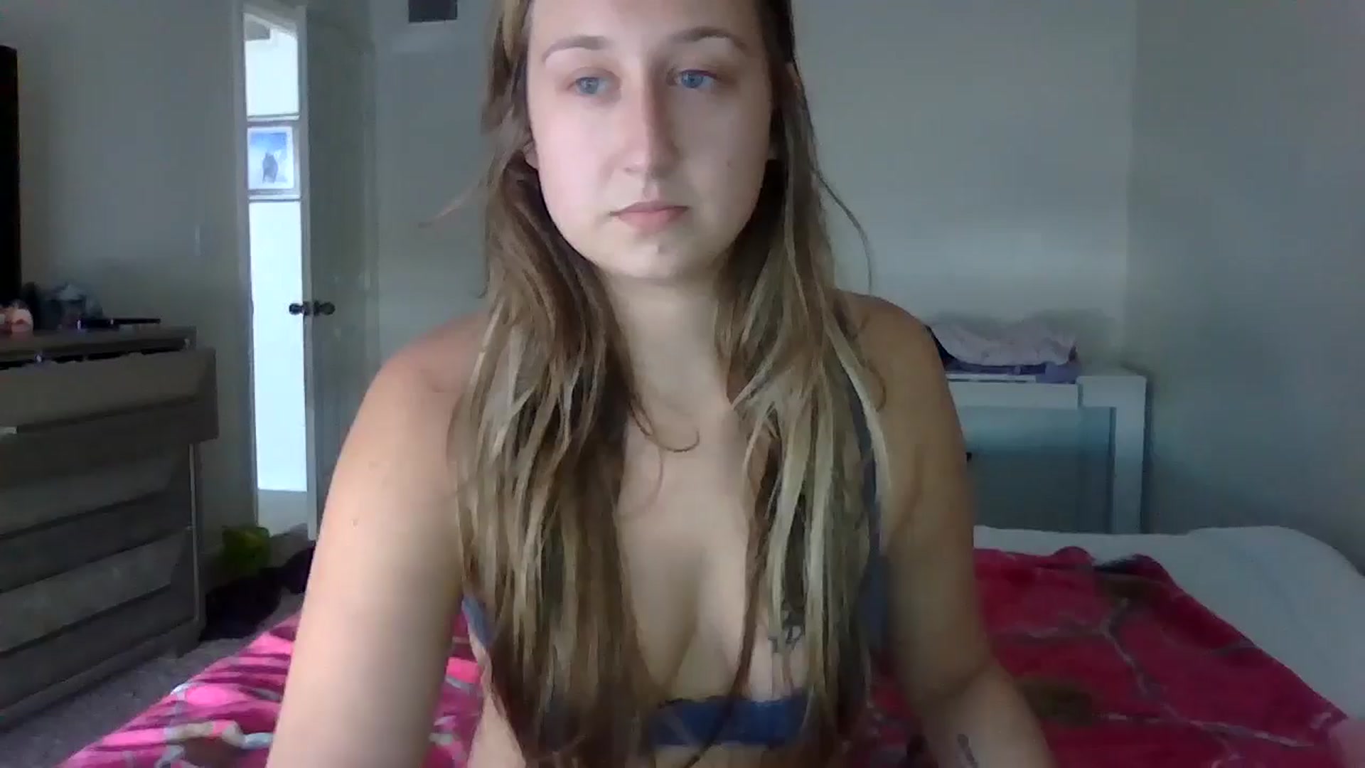 Gallery image thumbnail from Taylorgirl19's myfreecams stream on, 11/04/2024, 21:10 image 13 of 20