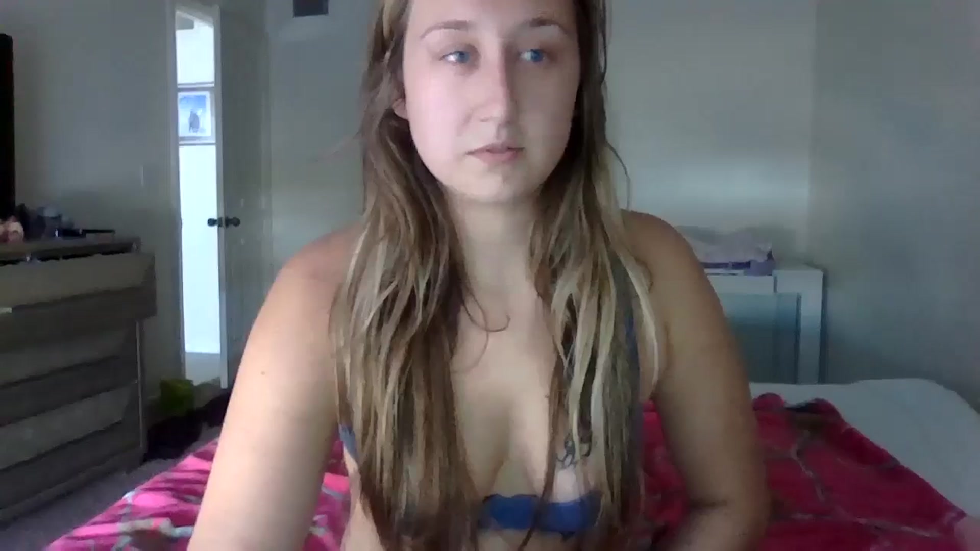 Gallery image thumbnail from Taylorgirl19's myfreecams stream on, 11/04/2024, 21:10 image 12 of 20