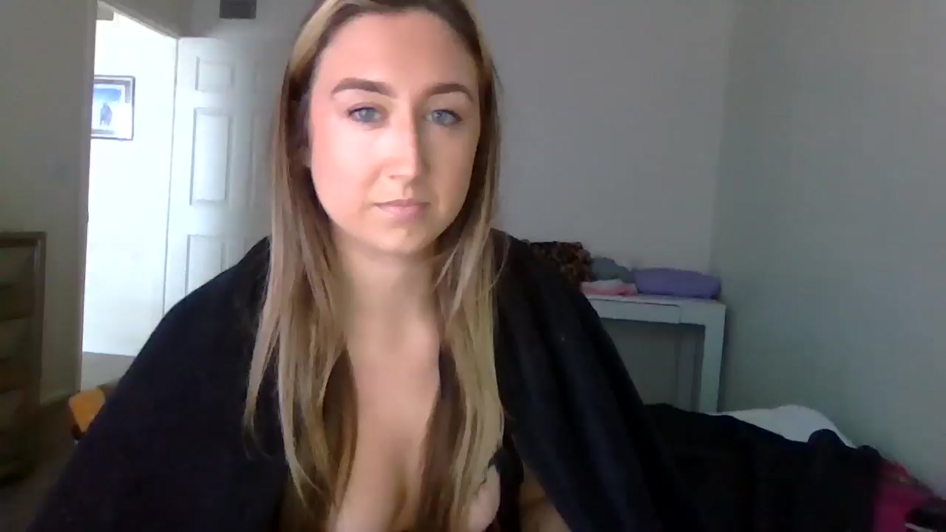Gallery image thumbnail from Taylorgirl19's myfreecams stream on, 11/27/2024, 20:39 image 11 of 20