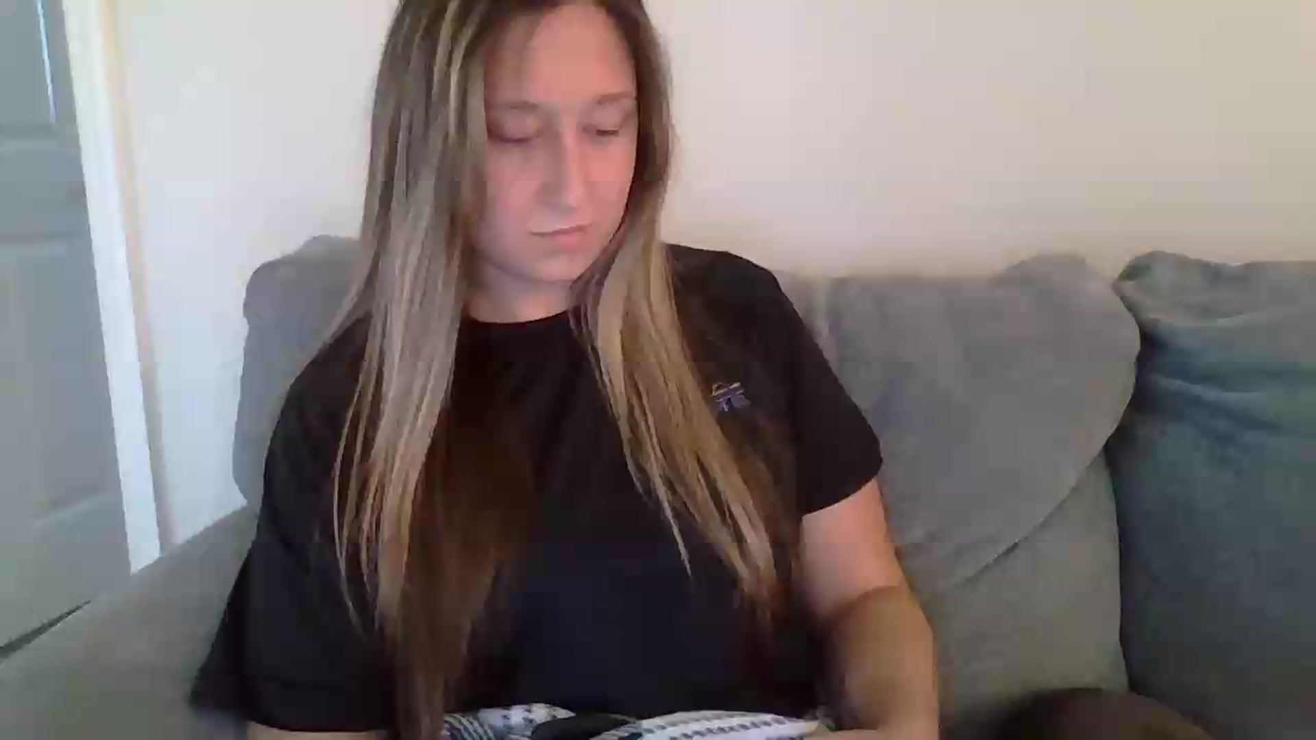 Gallery image thumbnail from Taylorgirl19's myfreecams stream on, 06/16/2026, 18:21 image 11 of 20