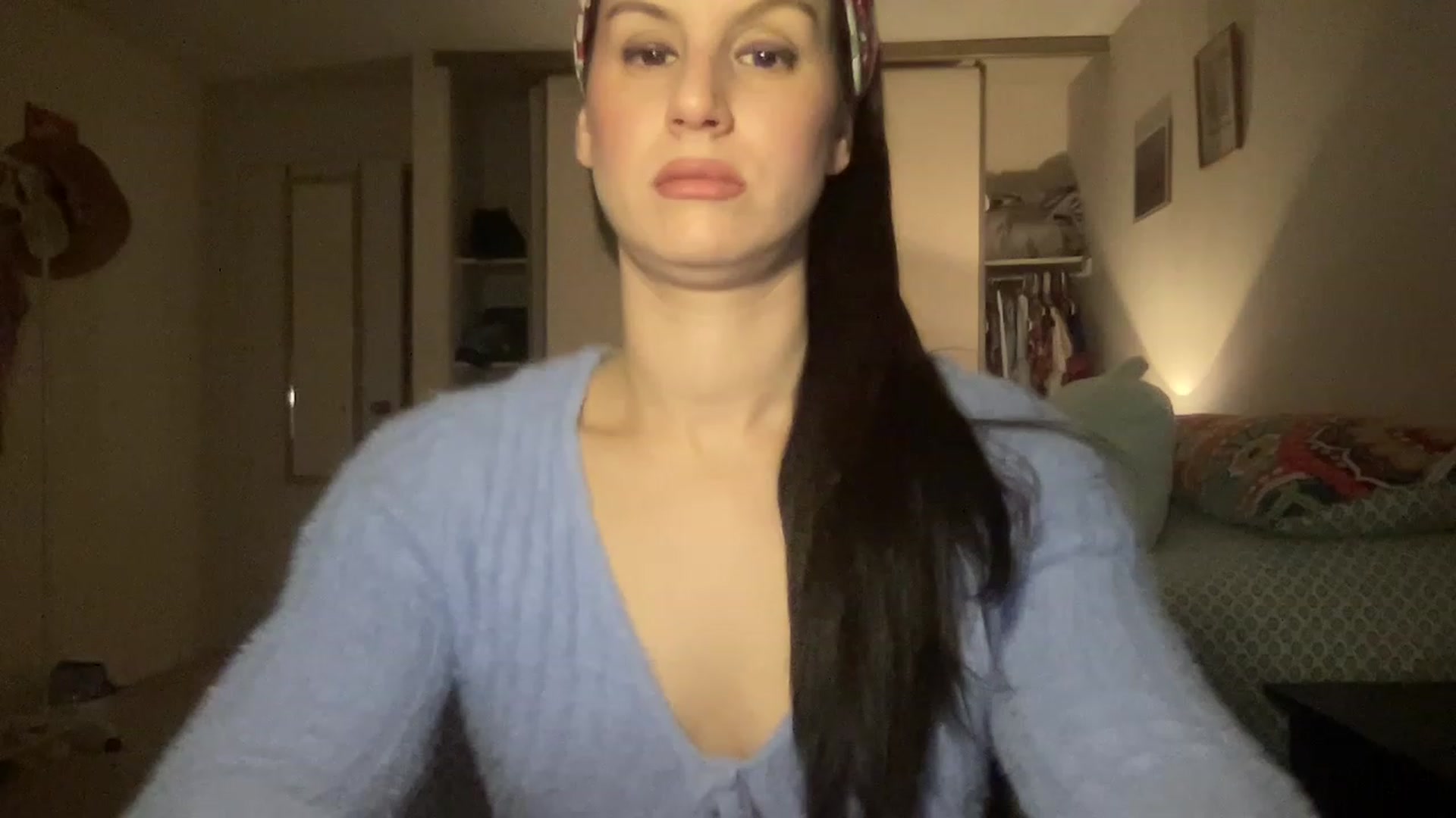 Gallery image thumbnail from Taylorrayson's myfreecams stream on, 12/31/2022, 13:17 image 14 of 20