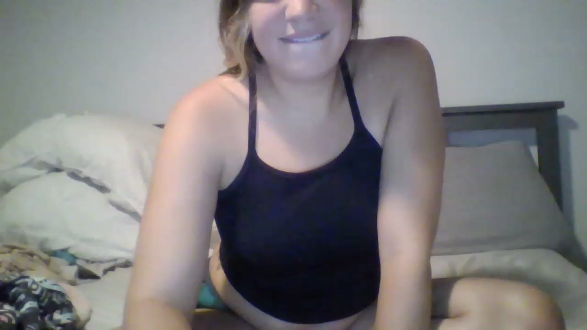 Gallery image thumbnail from Taytaybae27's myfreecams stream on, 05/10/2023, 05:59 image 8 of 20
