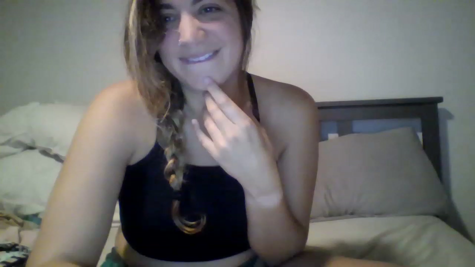 Gallery image thumbnail from Taytaybae27's myfreecams stream on, 05/10/2023, 05:59 image 15 of 20