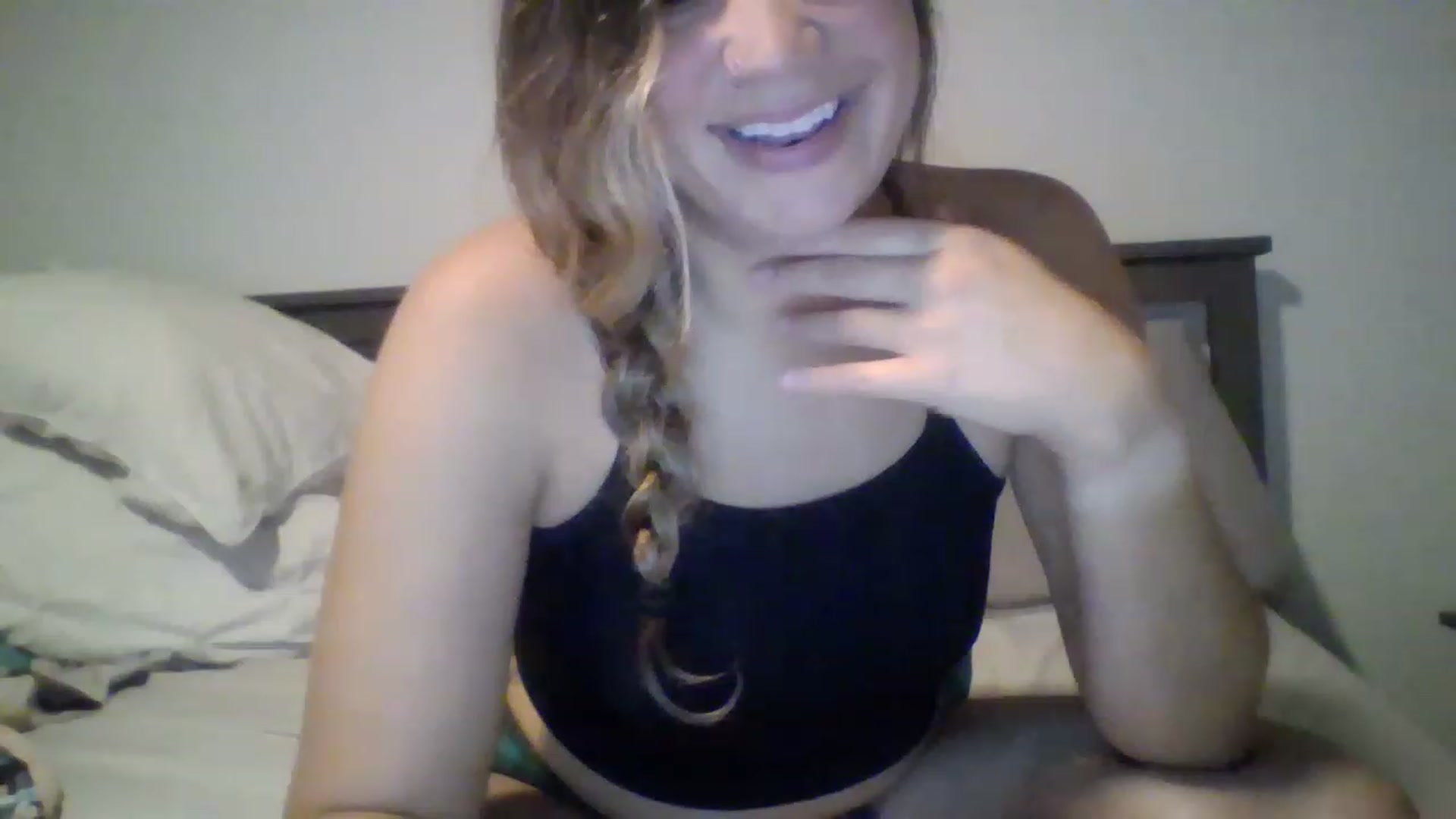 Gallery image thumbnail from Taytaybae27's myfreecams stream on, 05/10/2023, 05:59 image 4 of 20