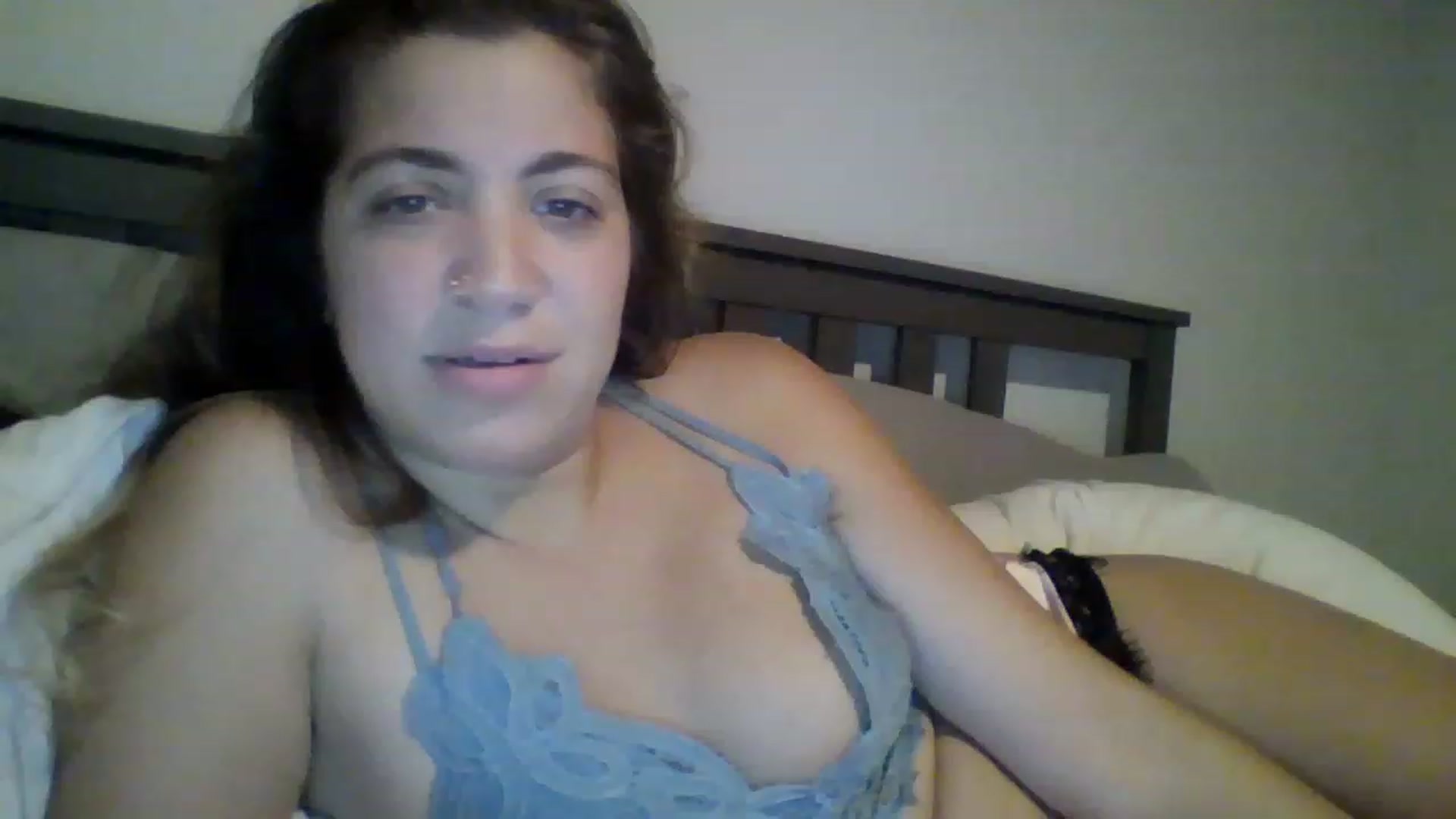 Gallery image thumbnail from Taytaybae27's myfreecams stream on, 05/17/2023, 02:41 image 14 of 20