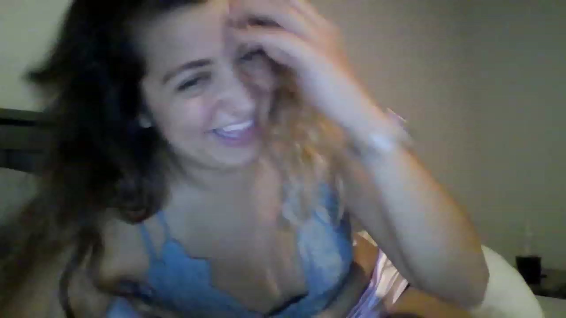 Gallery image thumbnail from Taytaybae27's myfreecams stream on, 05/17/2023, 02:41 image 8 of 20