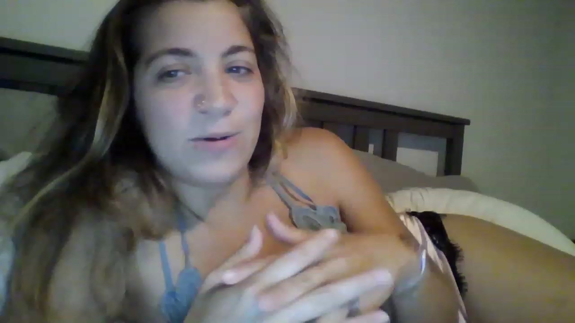 Gallery image thumbnail from Taytaybae27's myfreecams stream on, 05/17/2023, 02:41 image 13 of 20