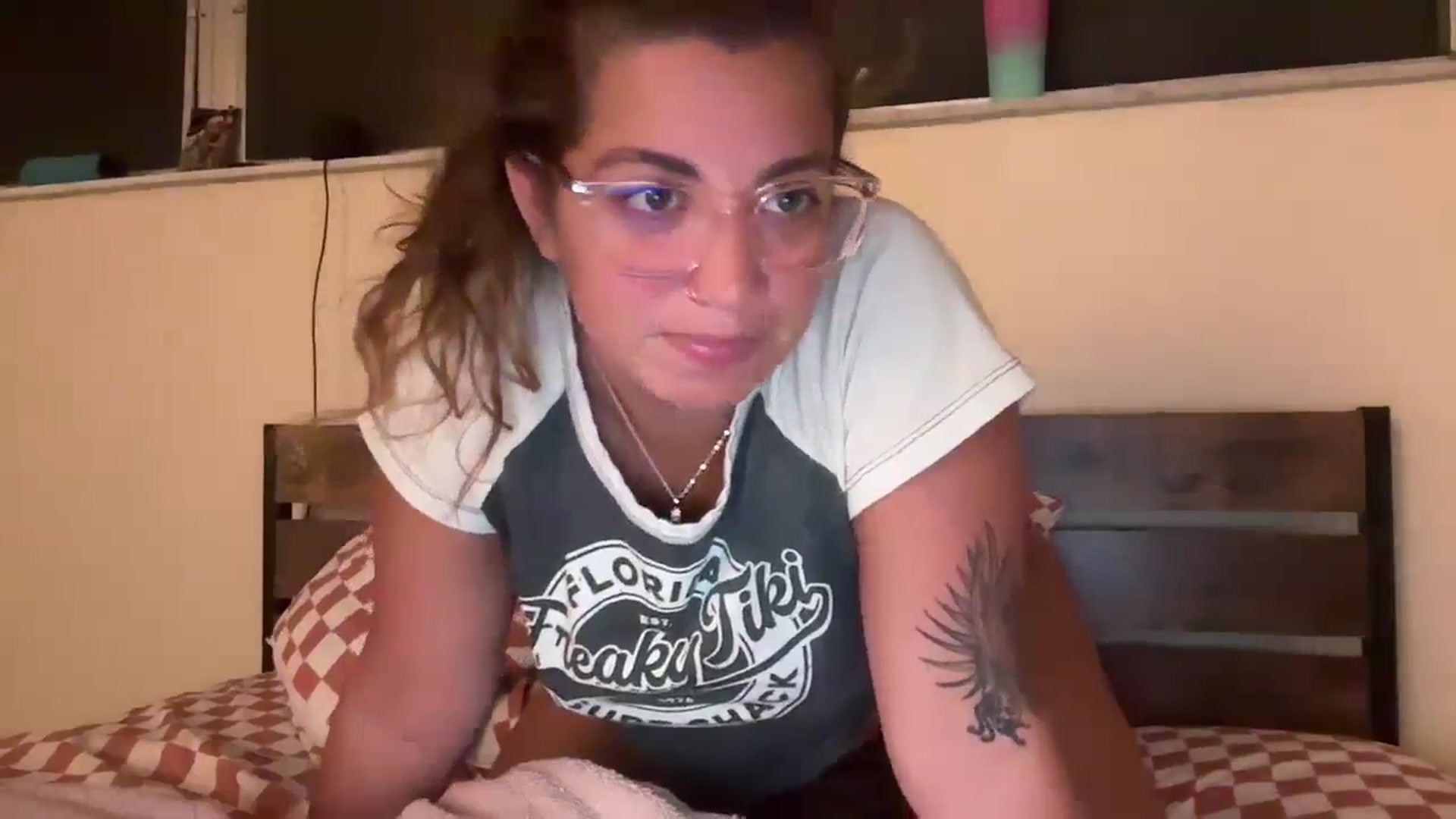 Gallery image thumbnail from Taytaybae27's myfreecams stream on, 08/29/2024, 01:02 image 4 of 20